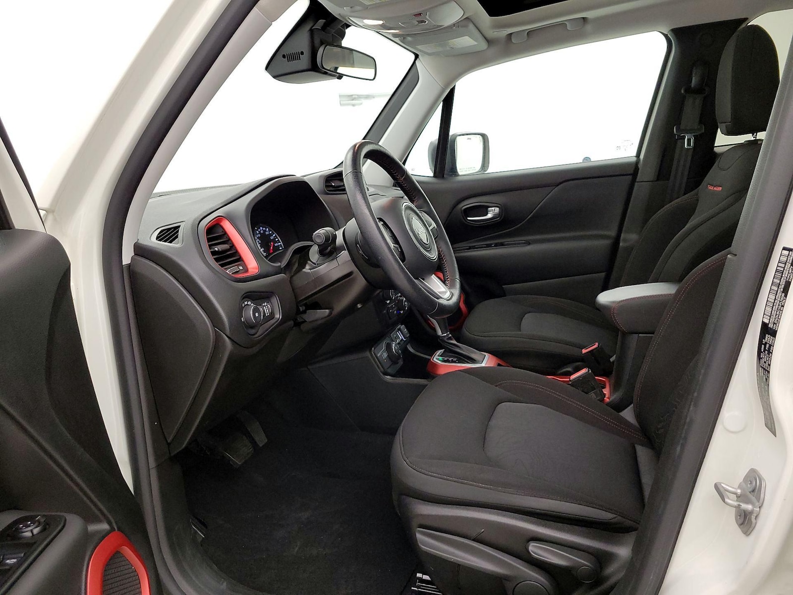 2020 Jeep Renegade Trailhawk - Photo 12