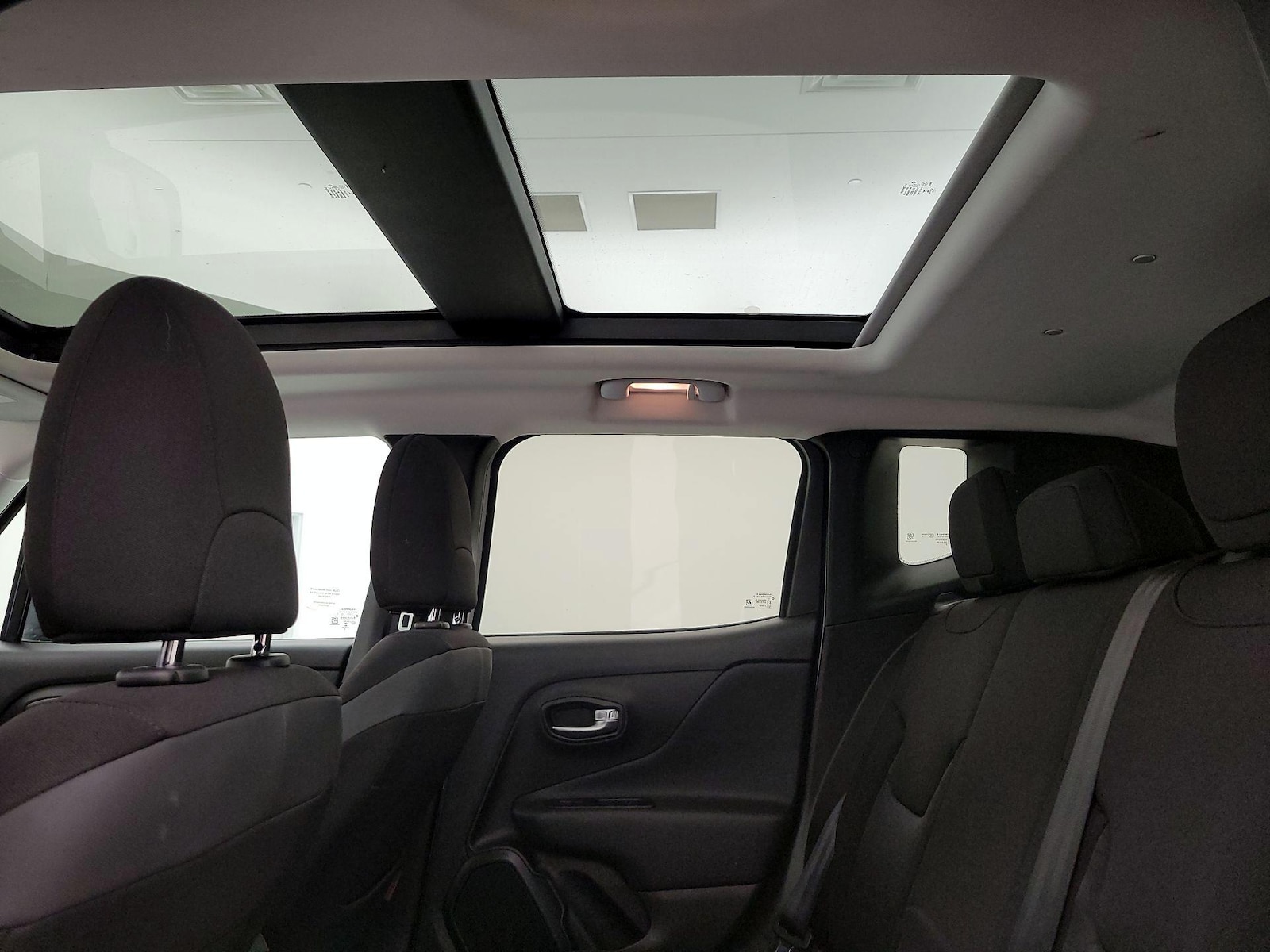 2020 Jeep Renegade Trailhawk - Photo 24