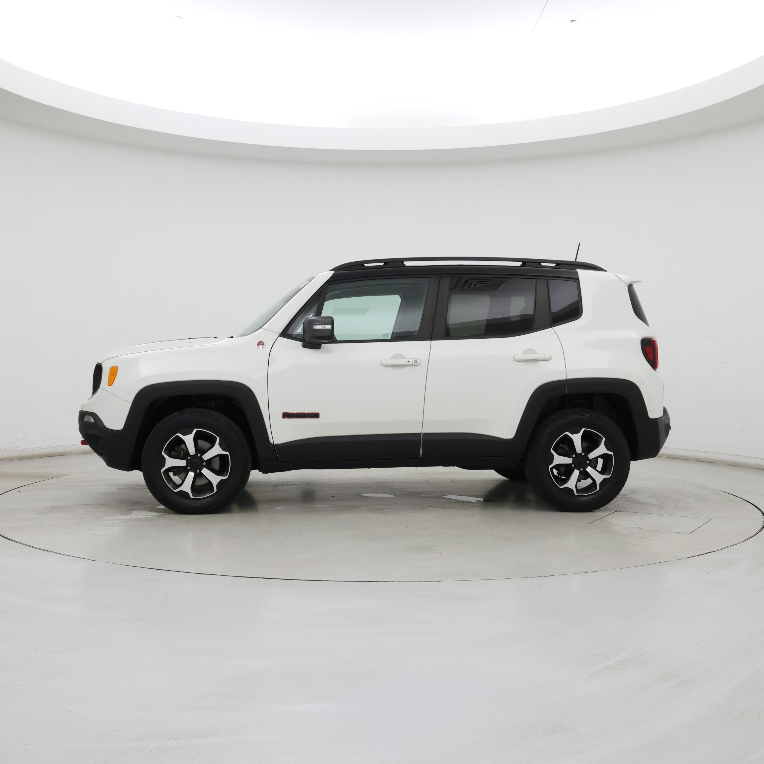 Thumbnail: 2020 Jeep Renegade - 3