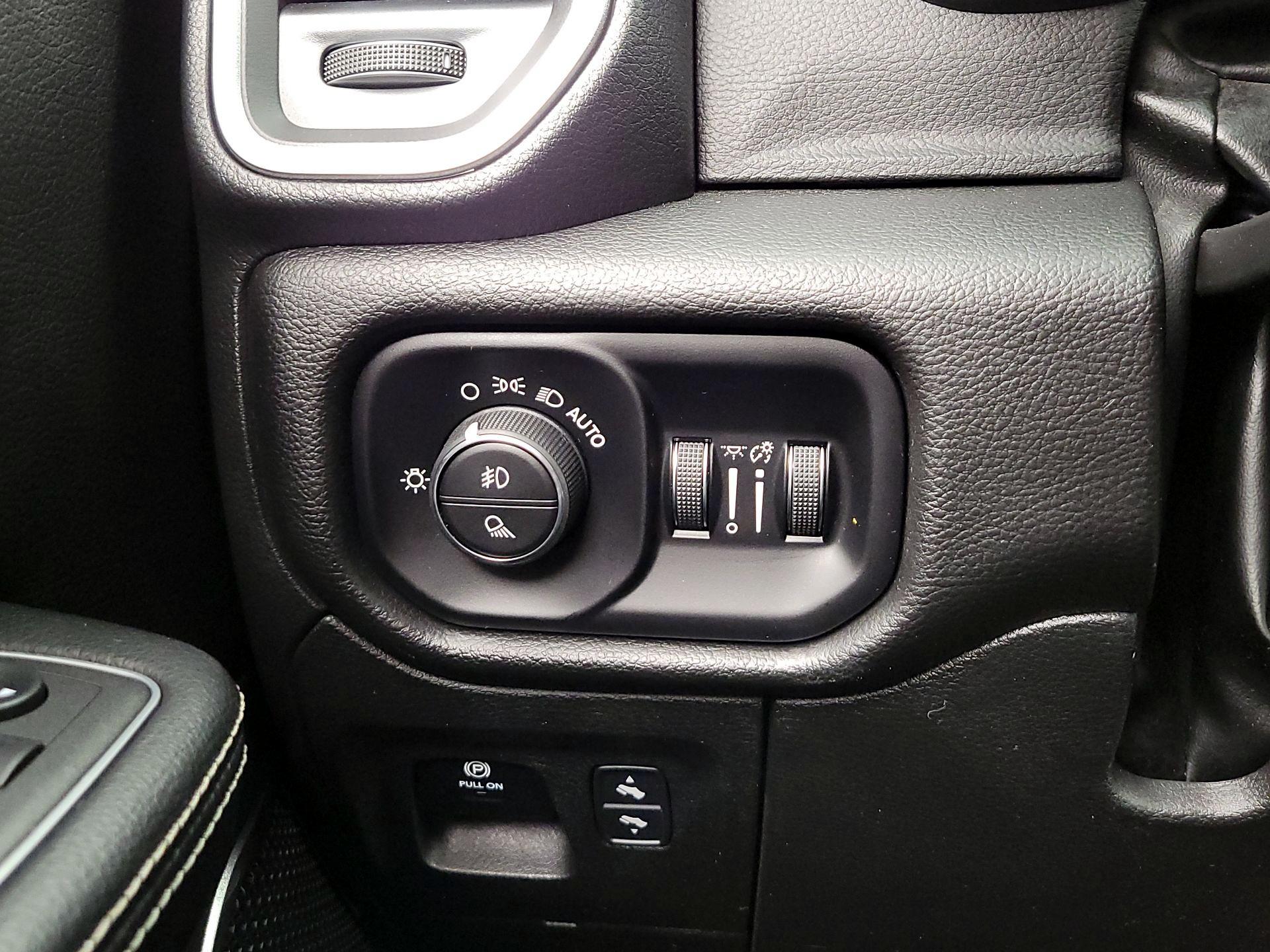 Thumbnail: 2022 RAM 1500 - 13