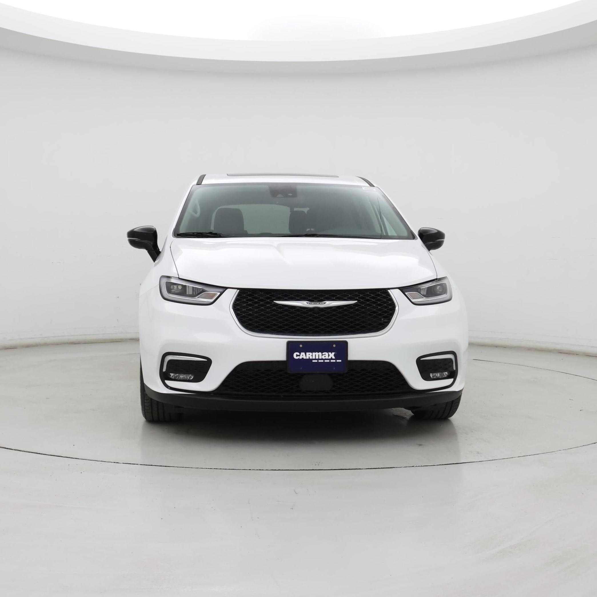Thumbnail: 2024 Chrysler Pacifica - 5