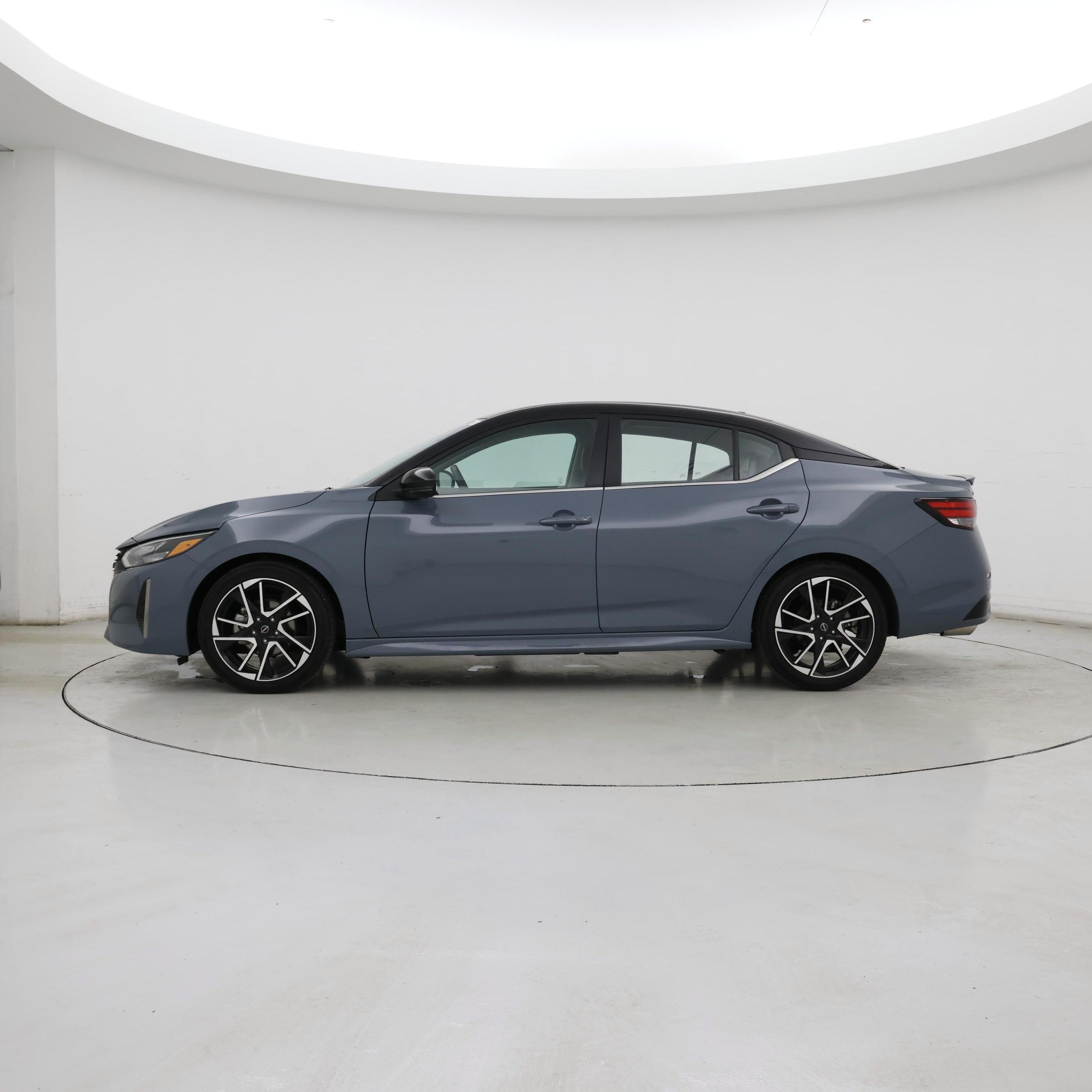 Thumbnail: 2025 Nissan Sentra - 3