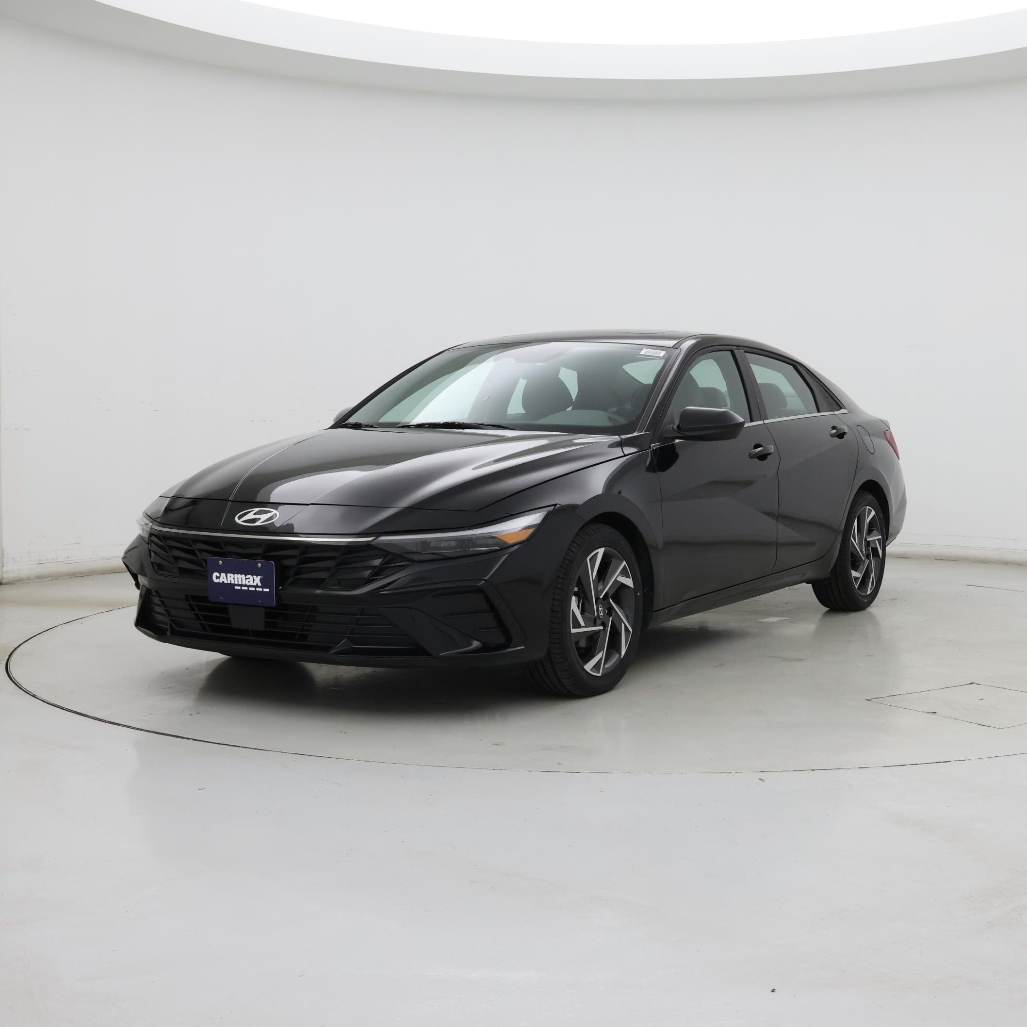 Thumbnail: 2025 Hyundai Elantra - 4