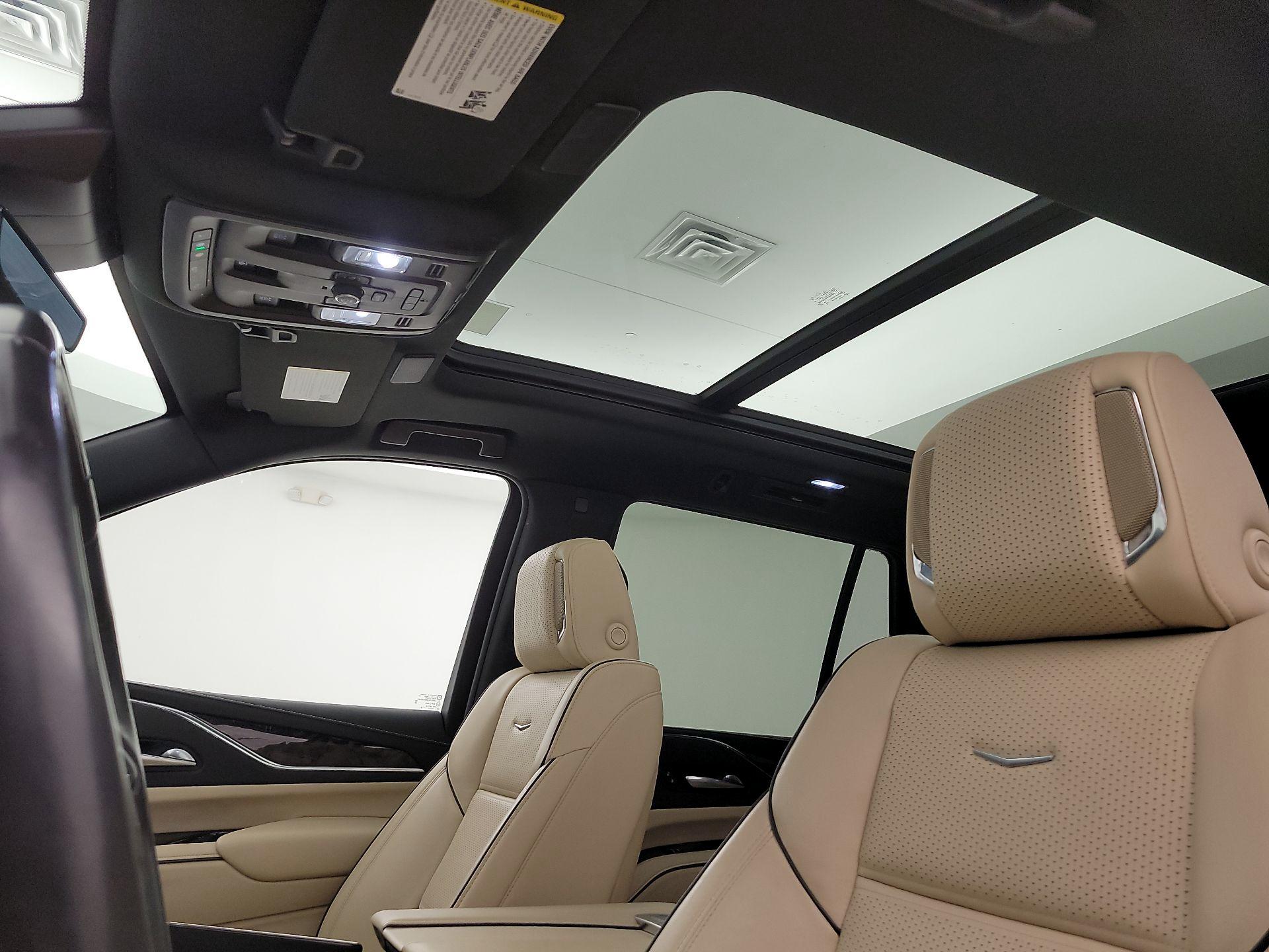 Thumbnail: 2023 Cadillac Escalade - 20