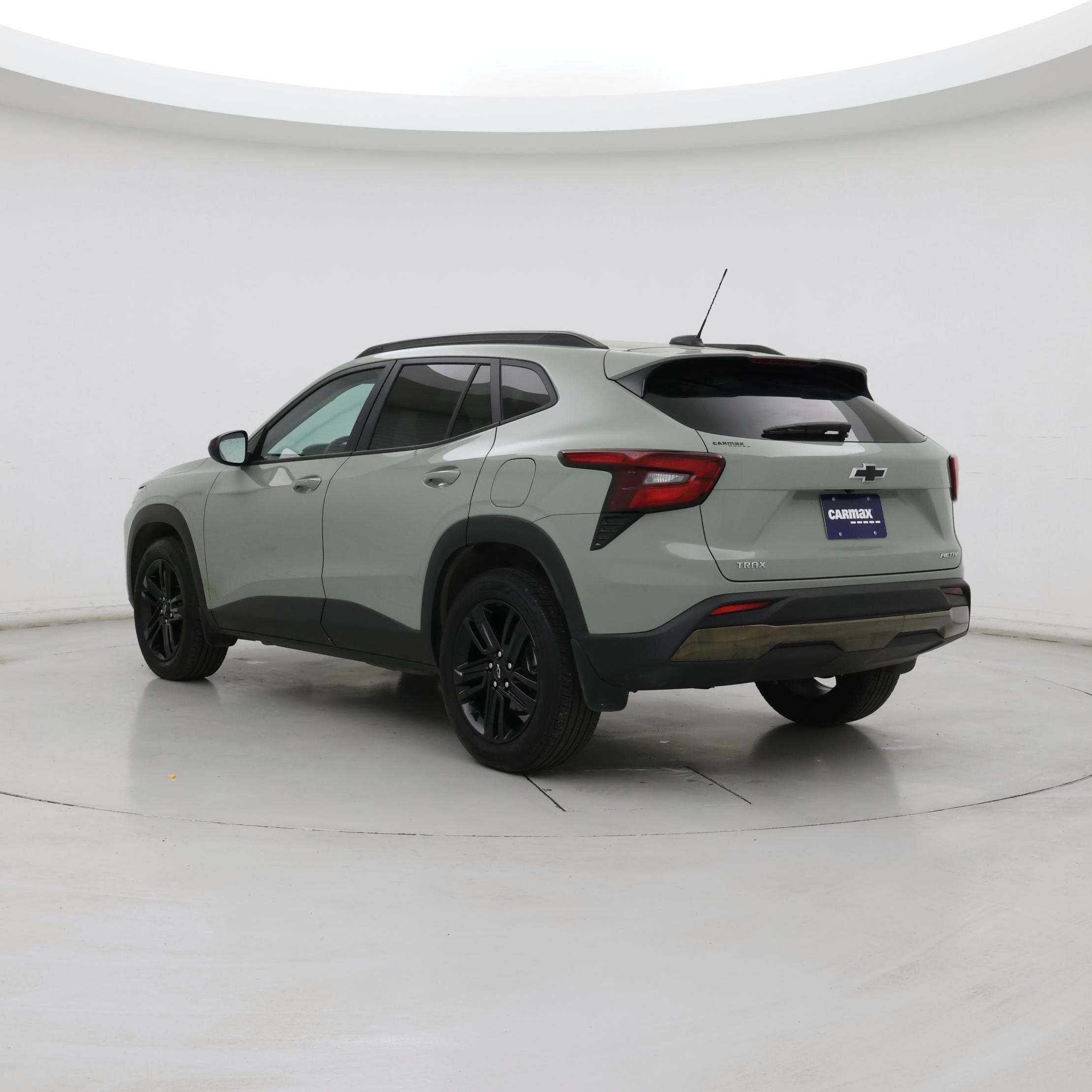 Thumbnail: 2025 Chevrolet Trax - 2
