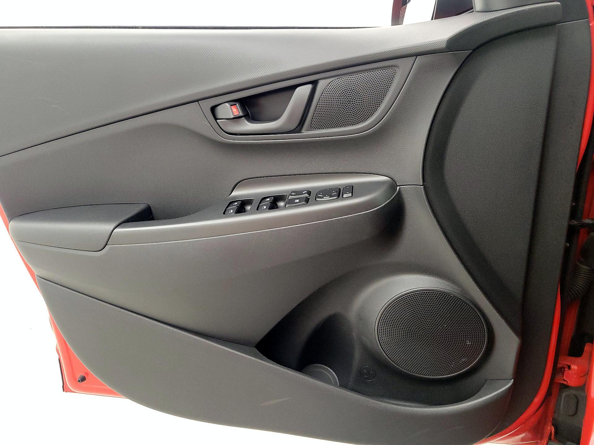 Thumbnail: 2019 Hyundai Kona - 12