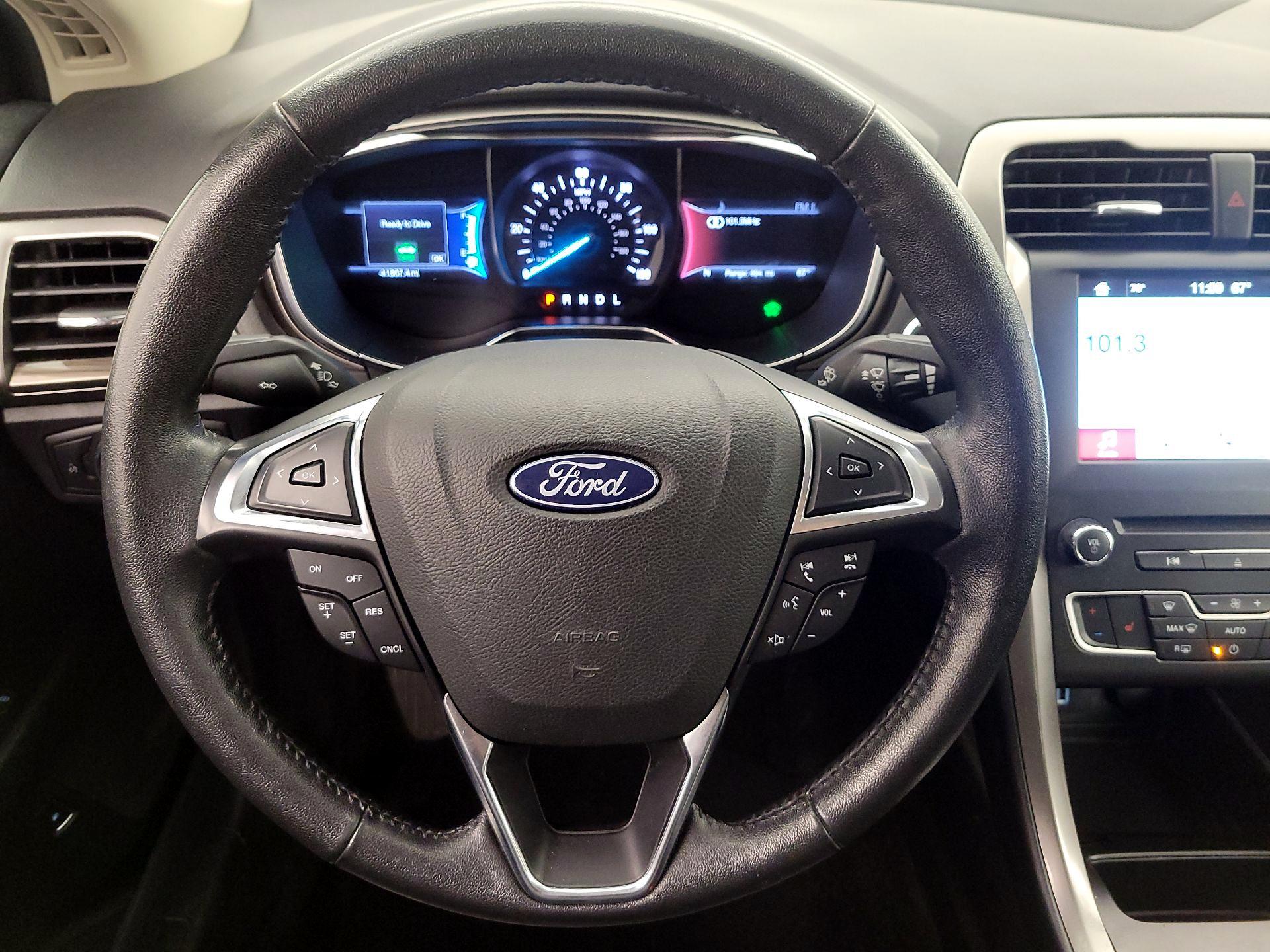 Thumbnail: 2018 Ford Fusion - 10