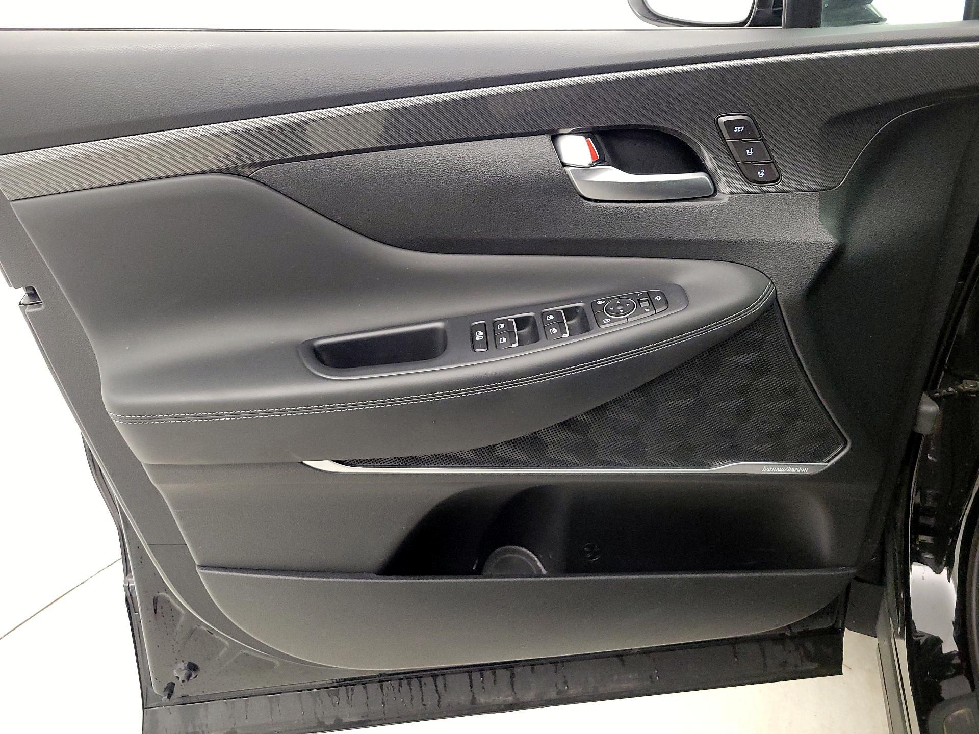 Thumbnail: 2021 Hyundai Santa Fe - 12