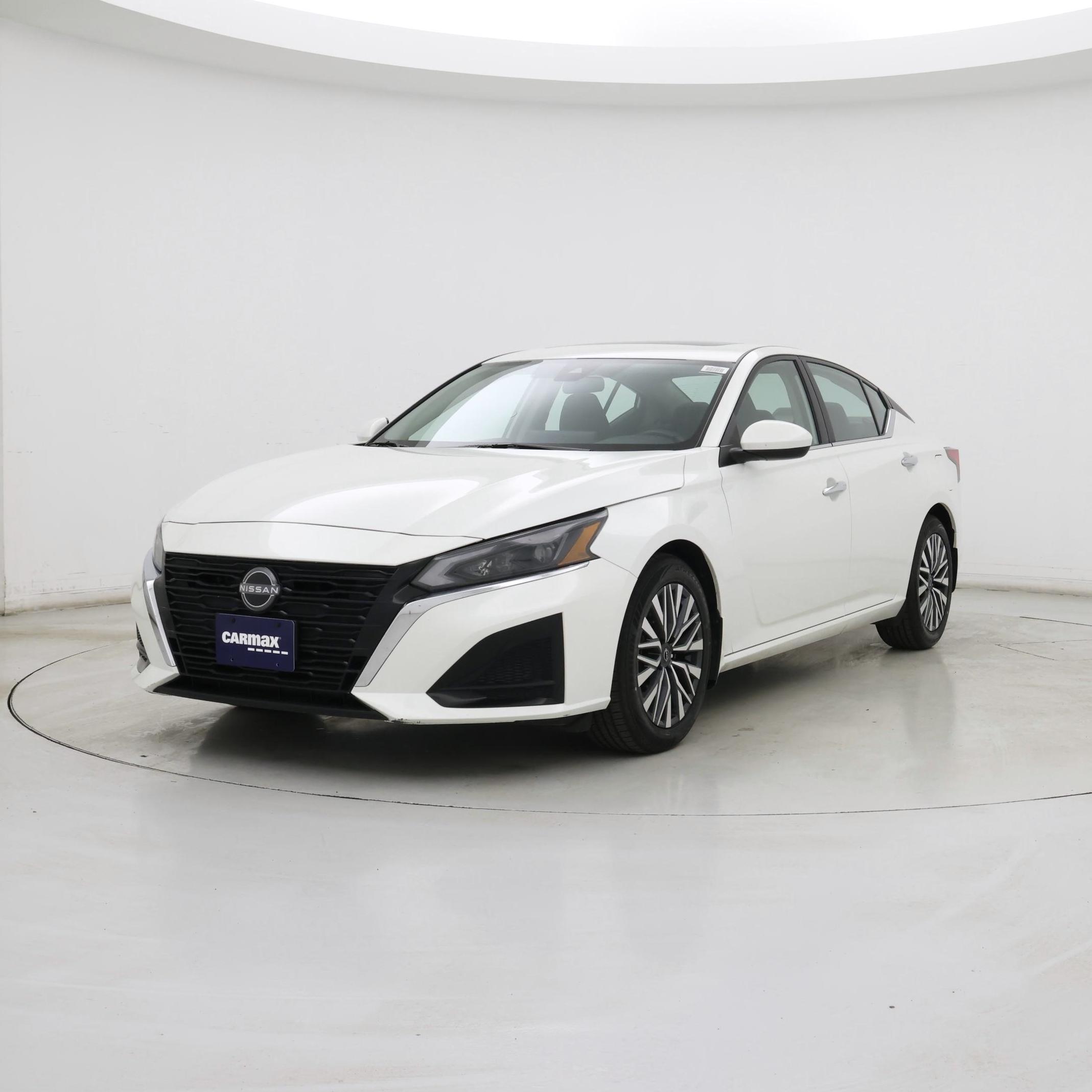 Thumbnail: 2024 Nissan Altima - 4