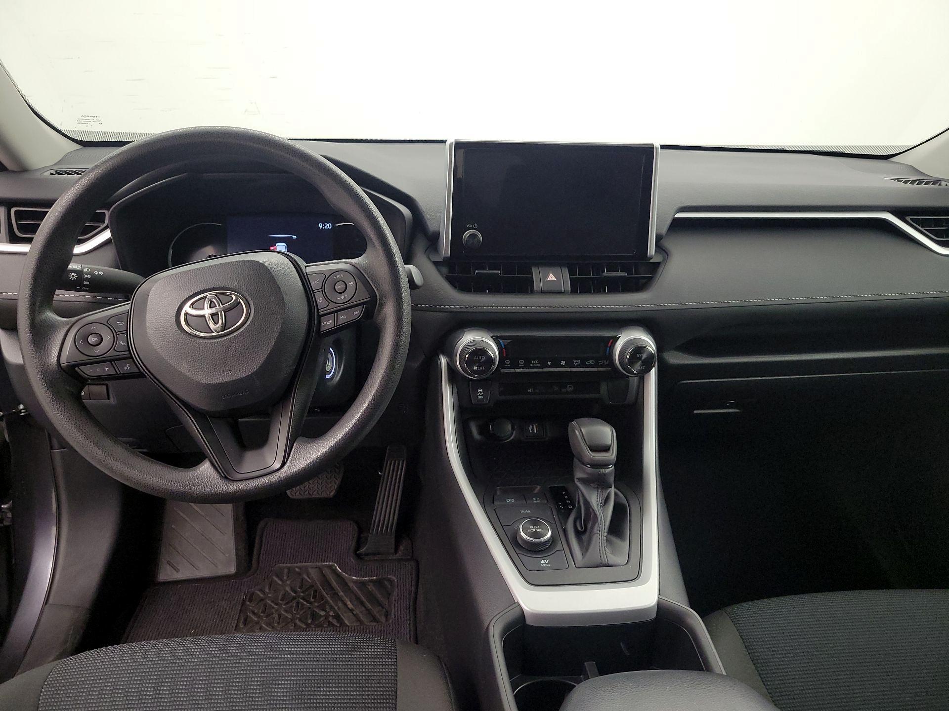 Thumbnail: 2023 Toyota RAV4 - 9