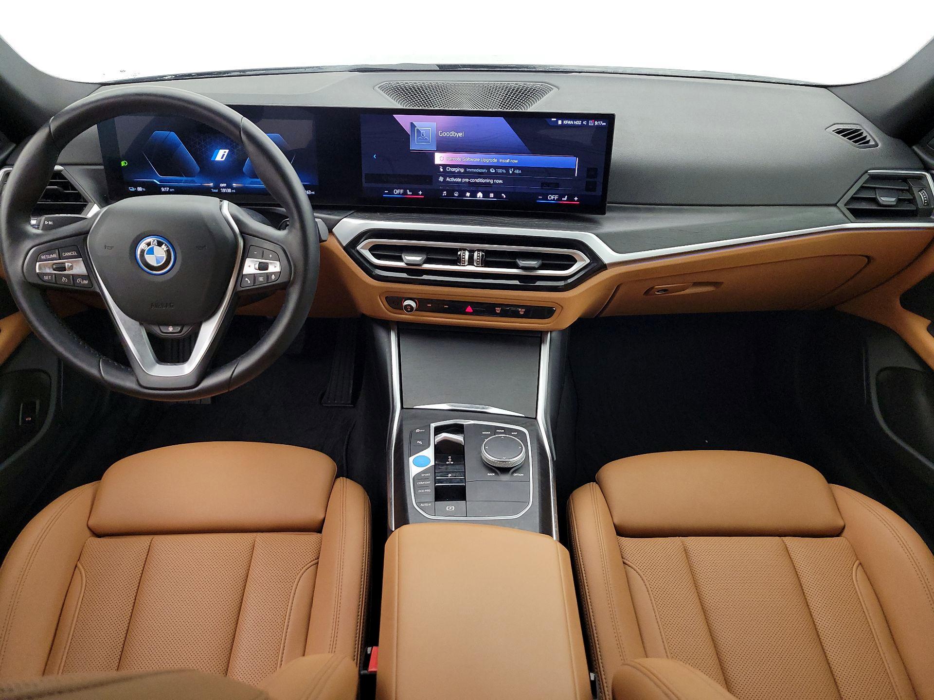 Thumbnail: 2024 BMW i4 - 9