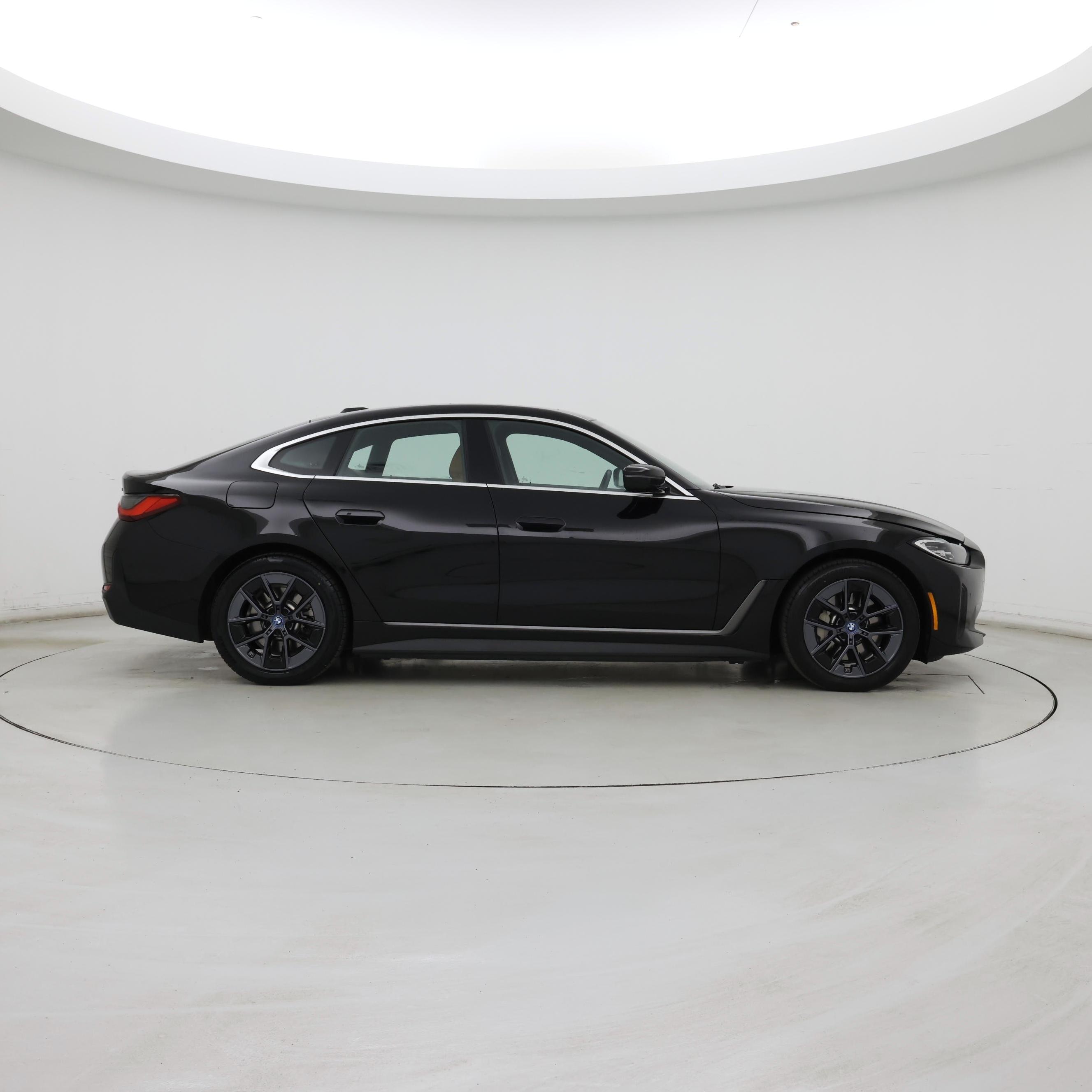 Thumbnail: 2024 BMW i4 - 7