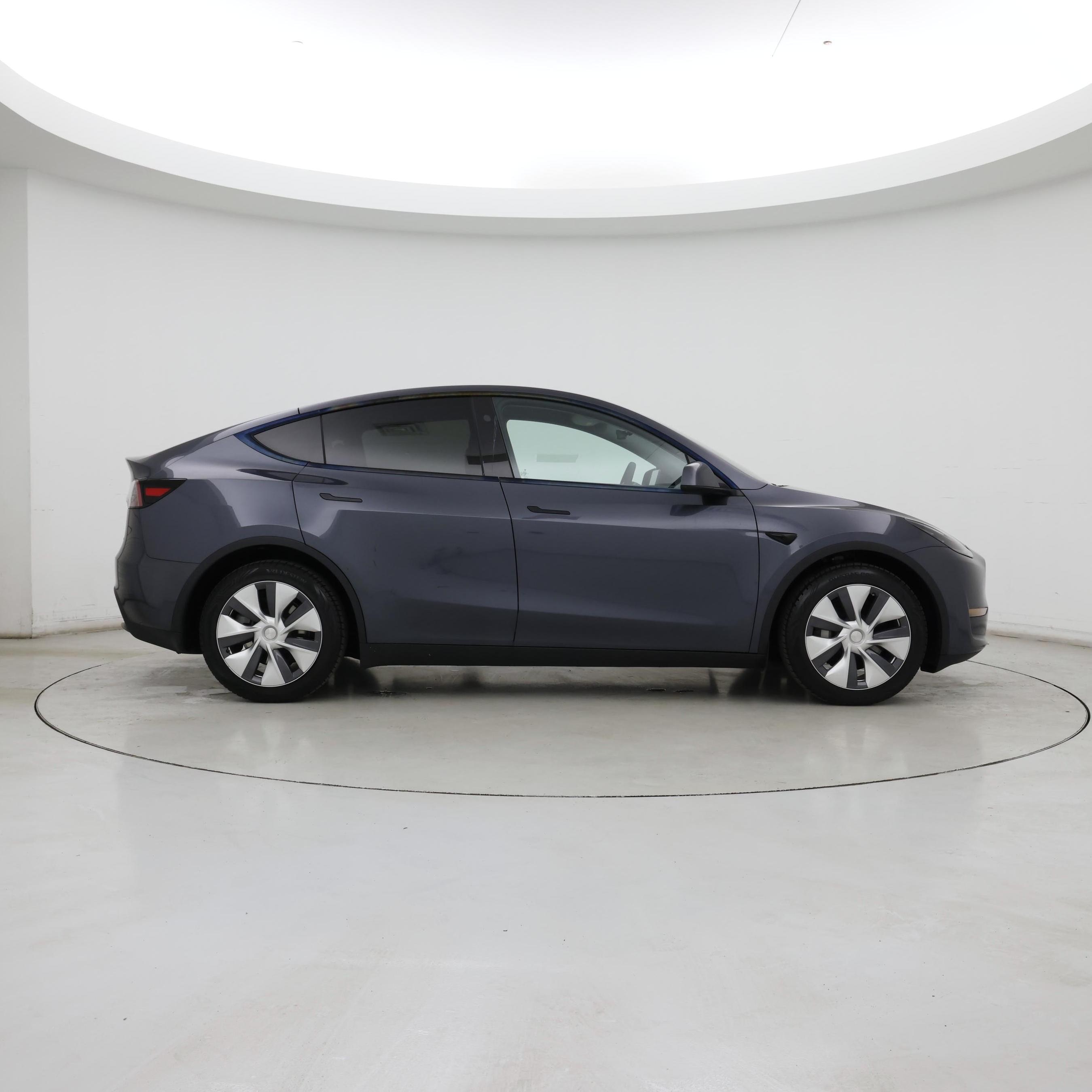Thumbnail: 2023 Tesla Model Y - 7