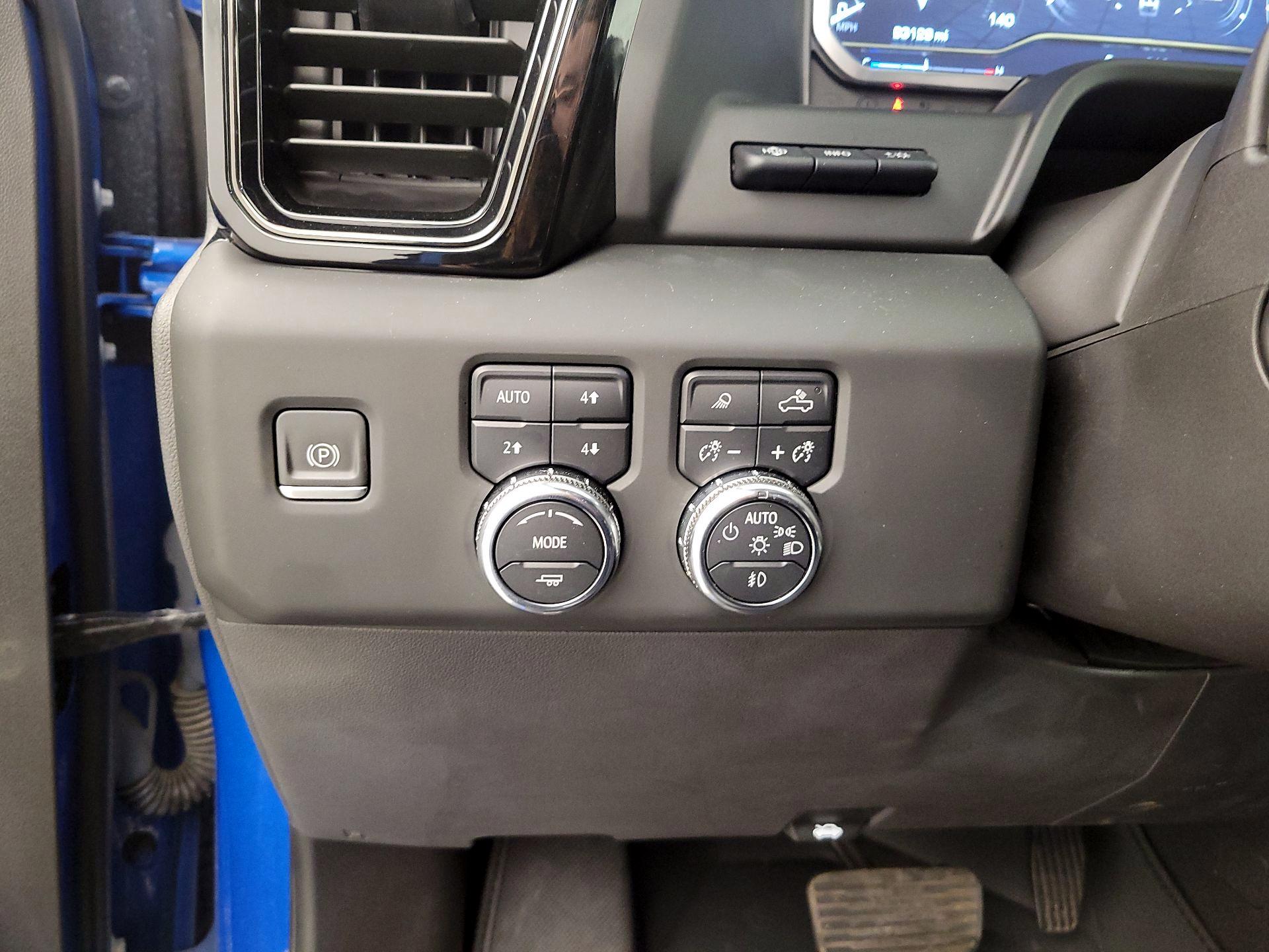 Thumbnail: 2023 GMC Sierra 1500 - 13