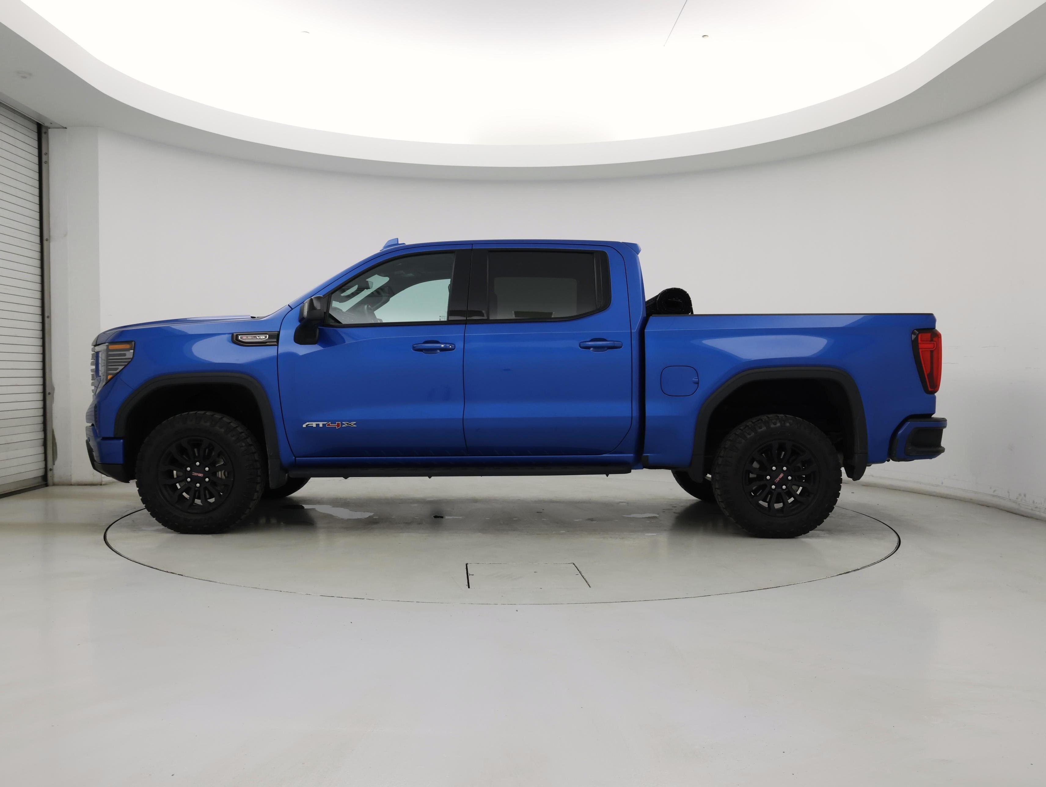 Thumbnail: 2023 GMC Sierra 1500 - 3