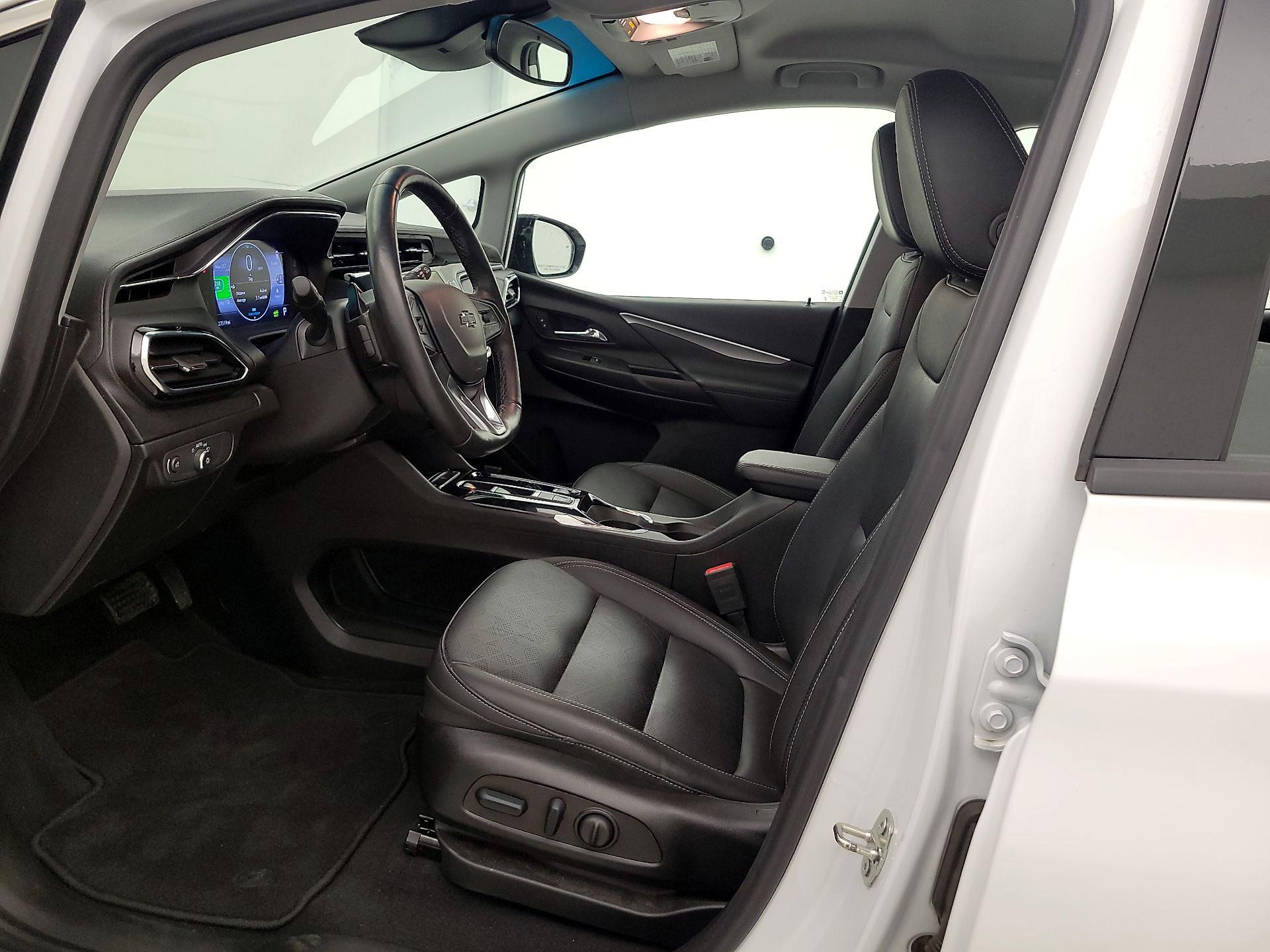Thumbnail: 2023 Chevrolet Bolt EV - 11