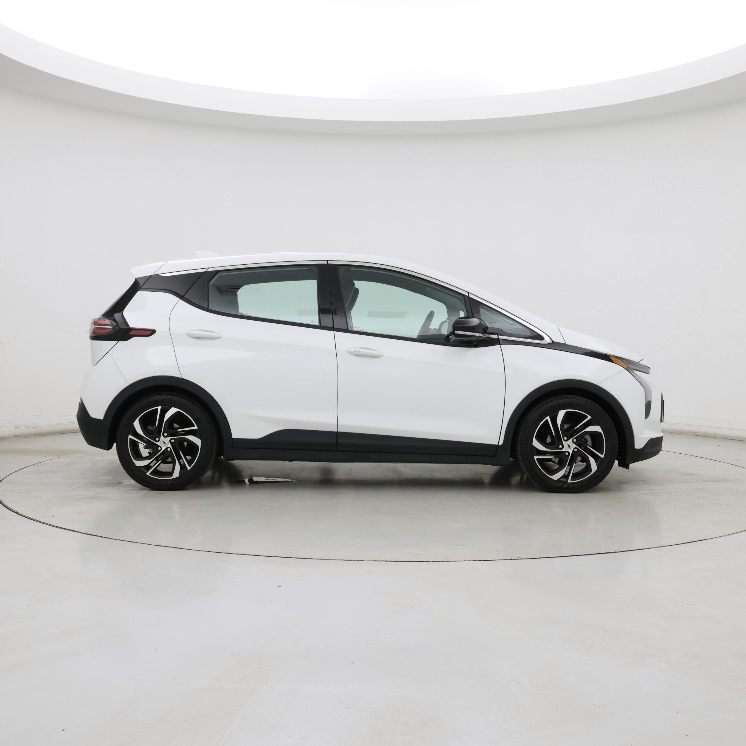 Thumbnail: 2023 Chevrolet Bolt EV - 7