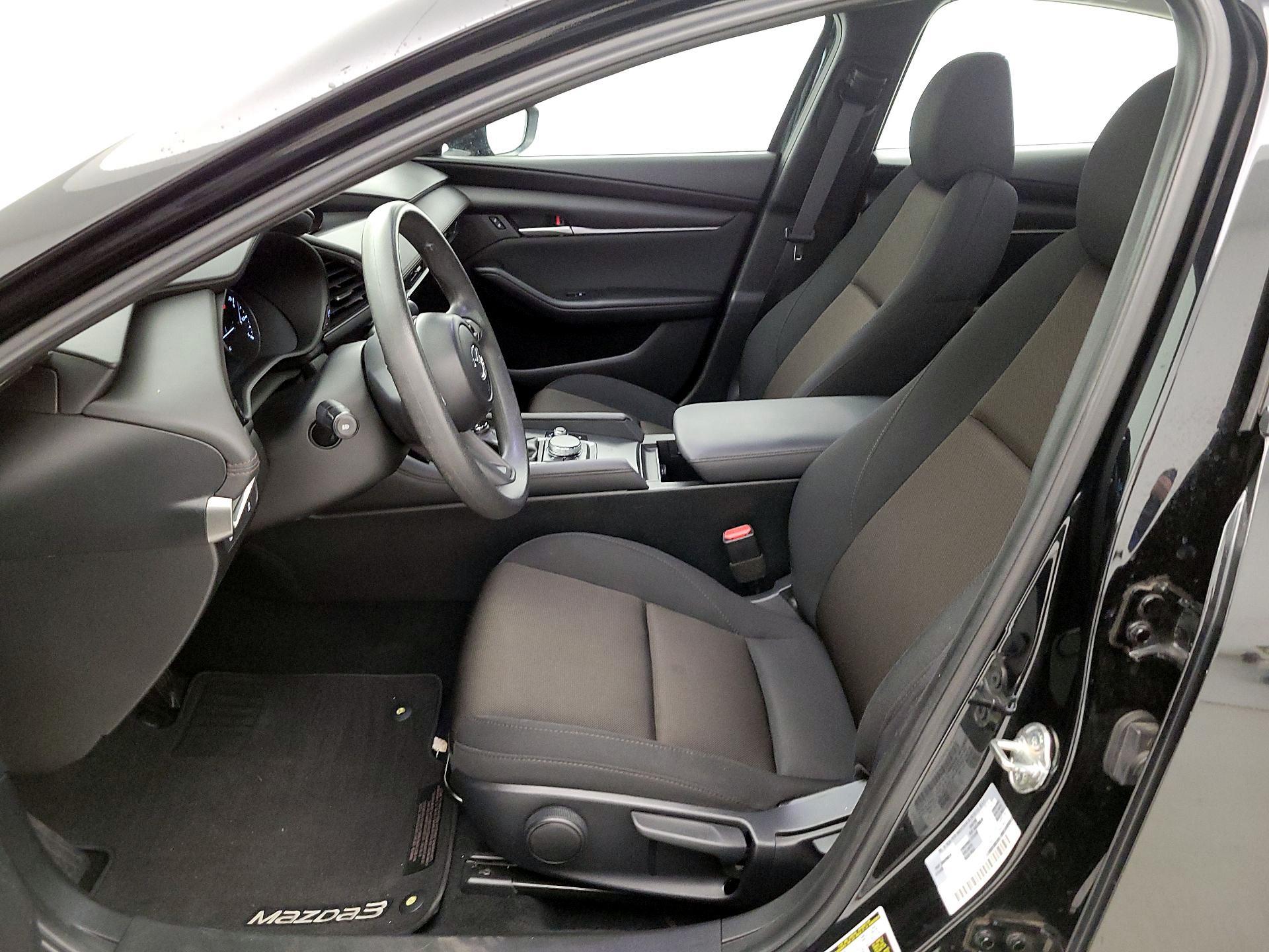 Thumbnail: 2020 Mazda Mazda3 - 11