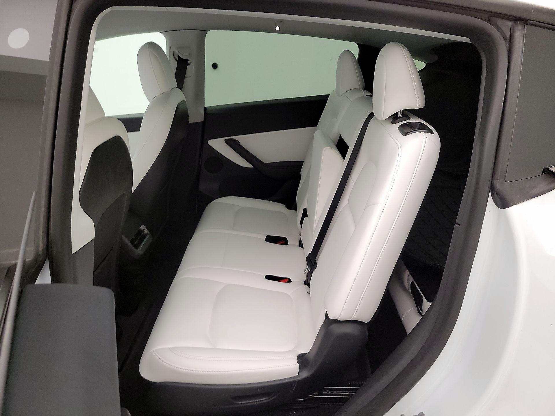 Thumbnail: 2022 Tesla Model Y - 20