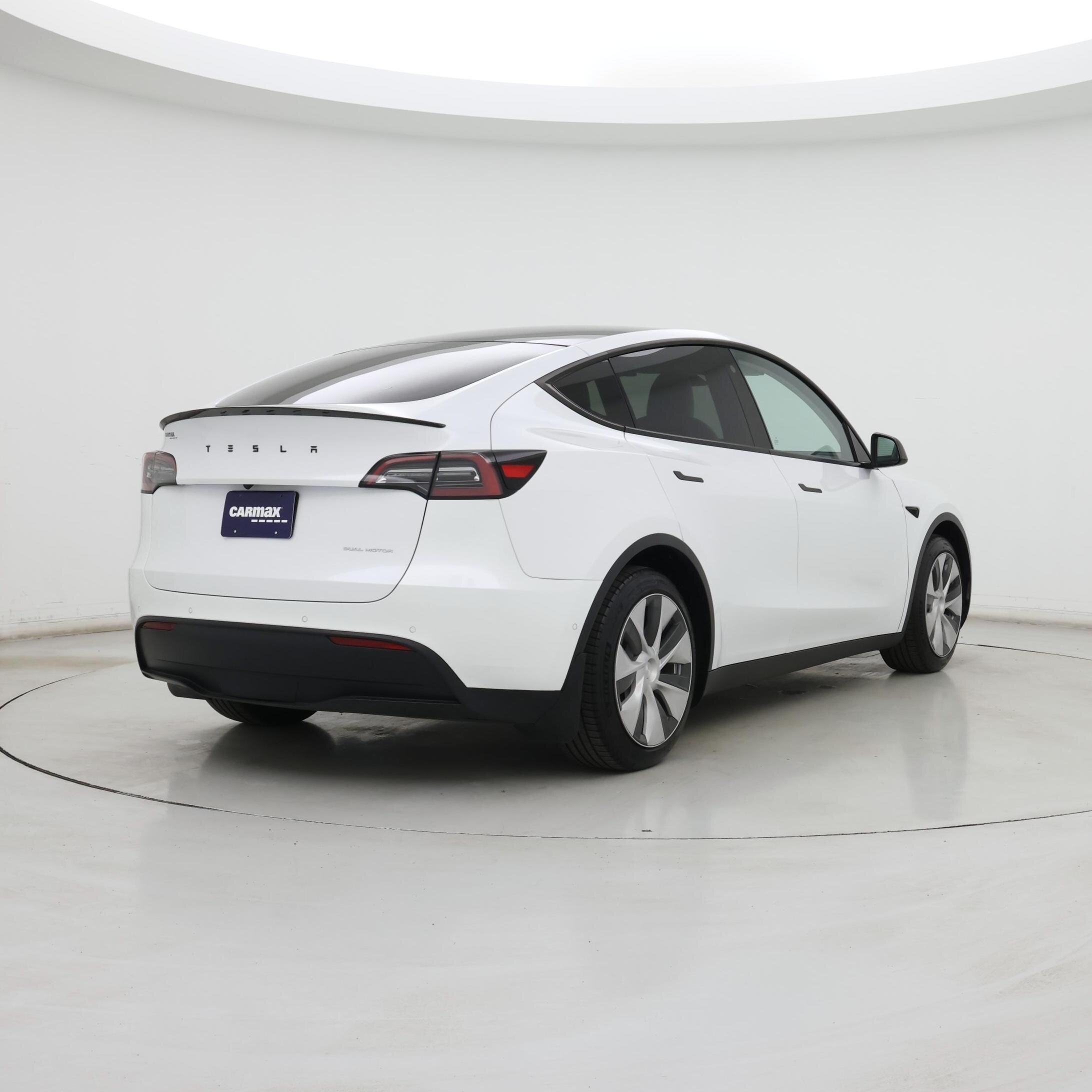 Thumbnail: 2022 Tesla Model Y - 8