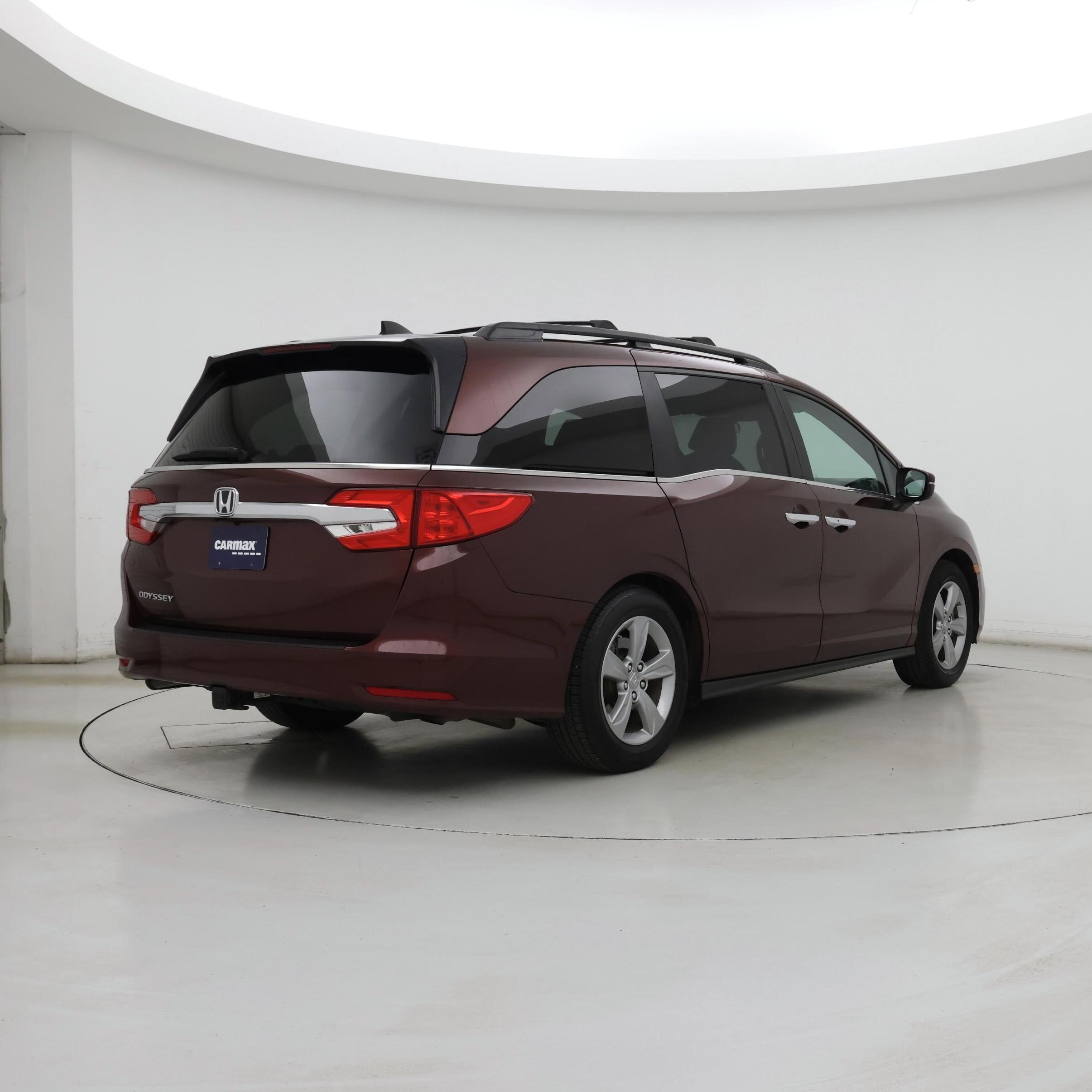 Thumbnail: 2018 Honda Odyssey - 8