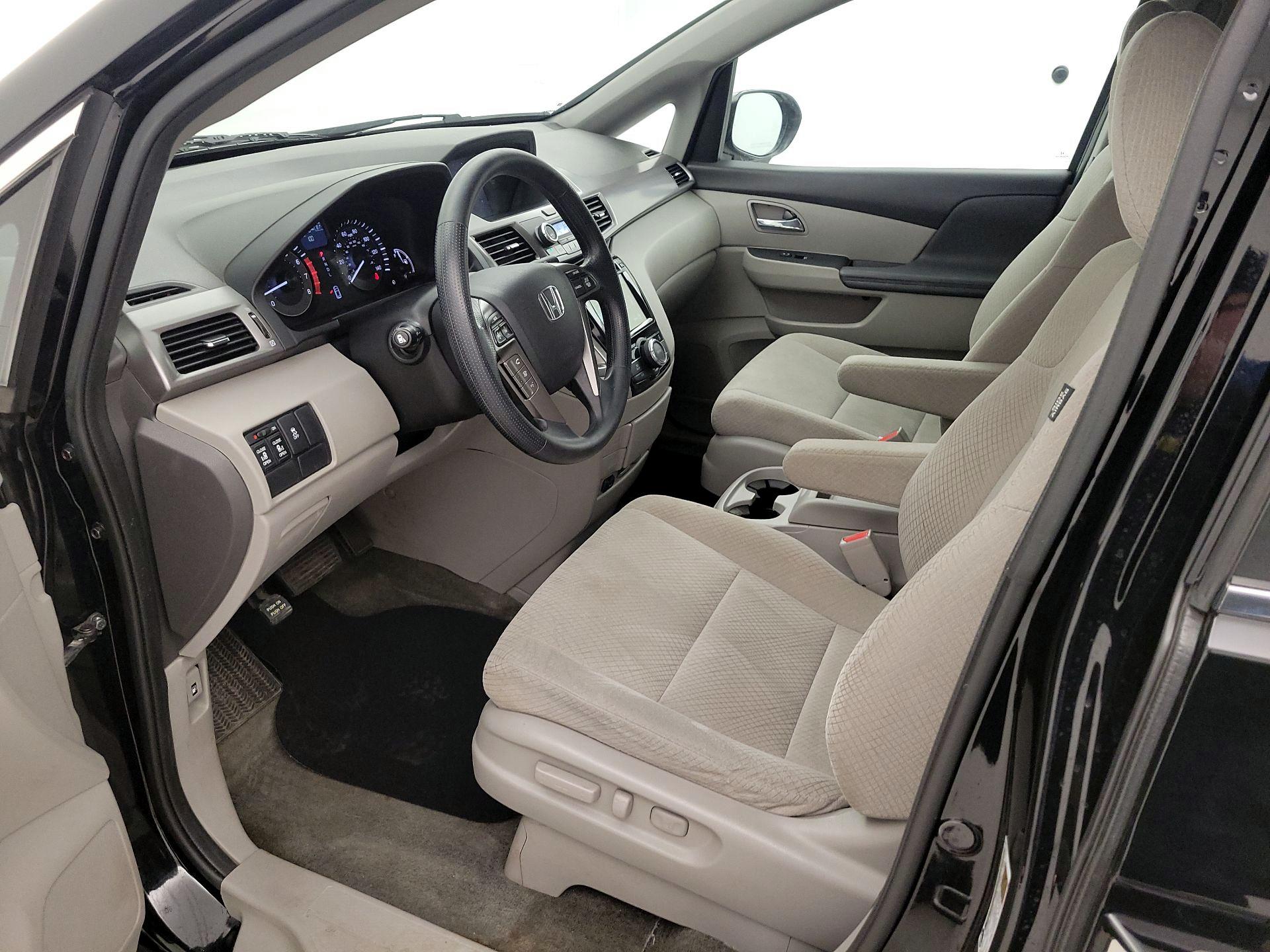 Thumbnail: 2017 Honda Odyssey - 11