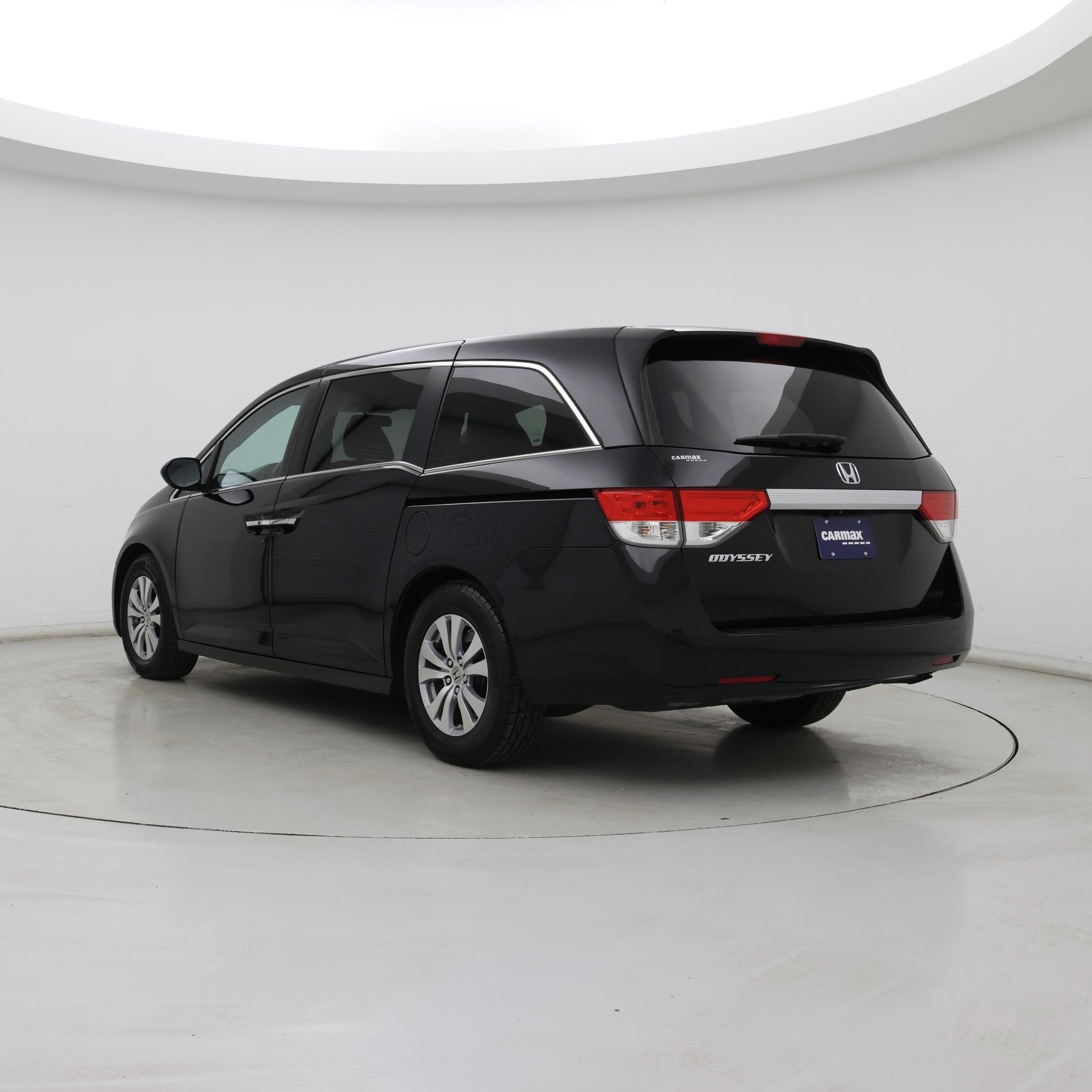 Thumbnail: 2017 Honda Odyssey - 2
