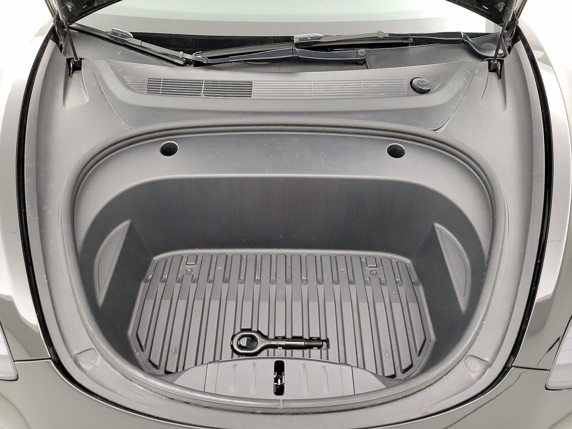 Thumbnail: 2022 Tesla Model 3 - 20