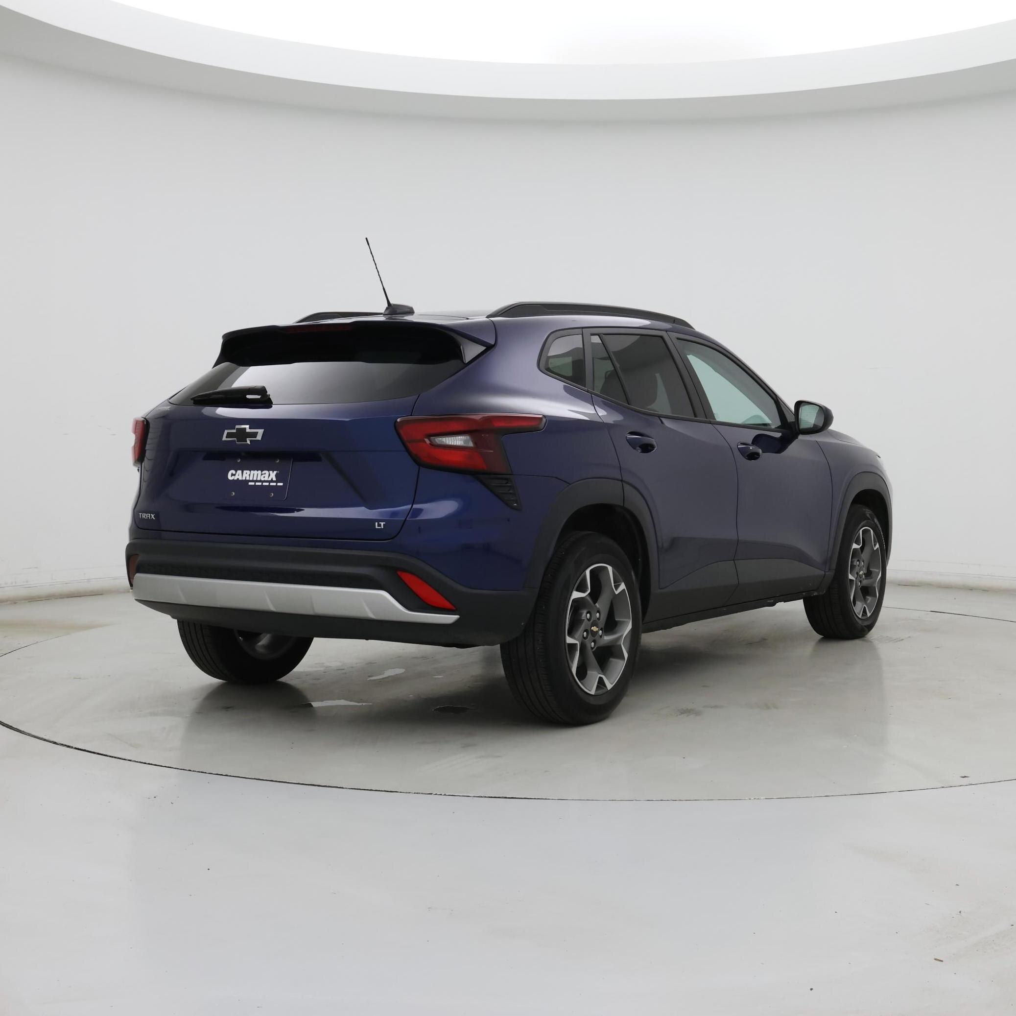 Thumbnail: 2024 Chevrolet Trax - 8