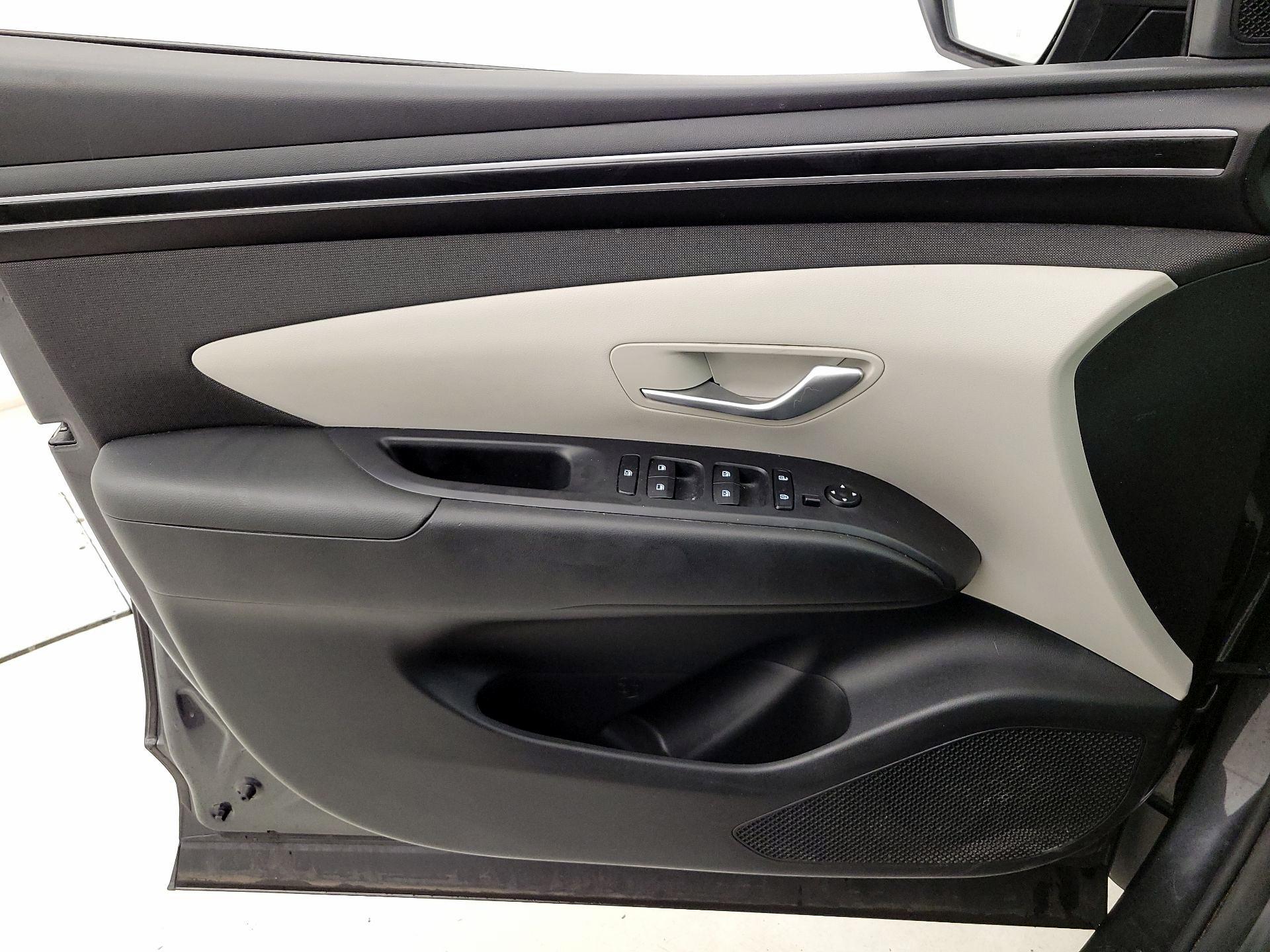 Thumbnail: 2023 Hyundai Tucson - 12