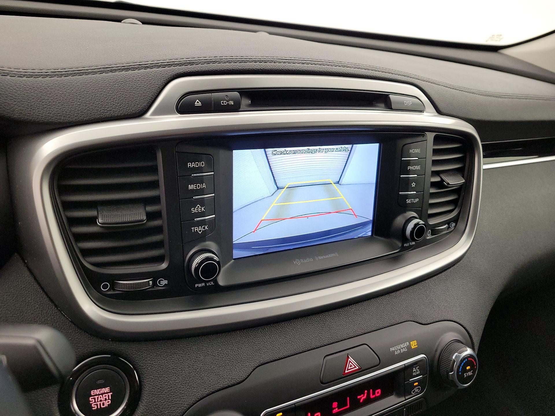 Thumbnail: 2019 Kia Sorento - 14