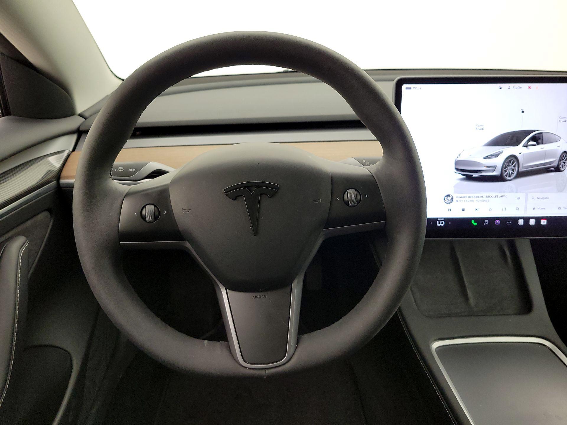 Thumbnail: 2023 Tesla Model 3 - 10