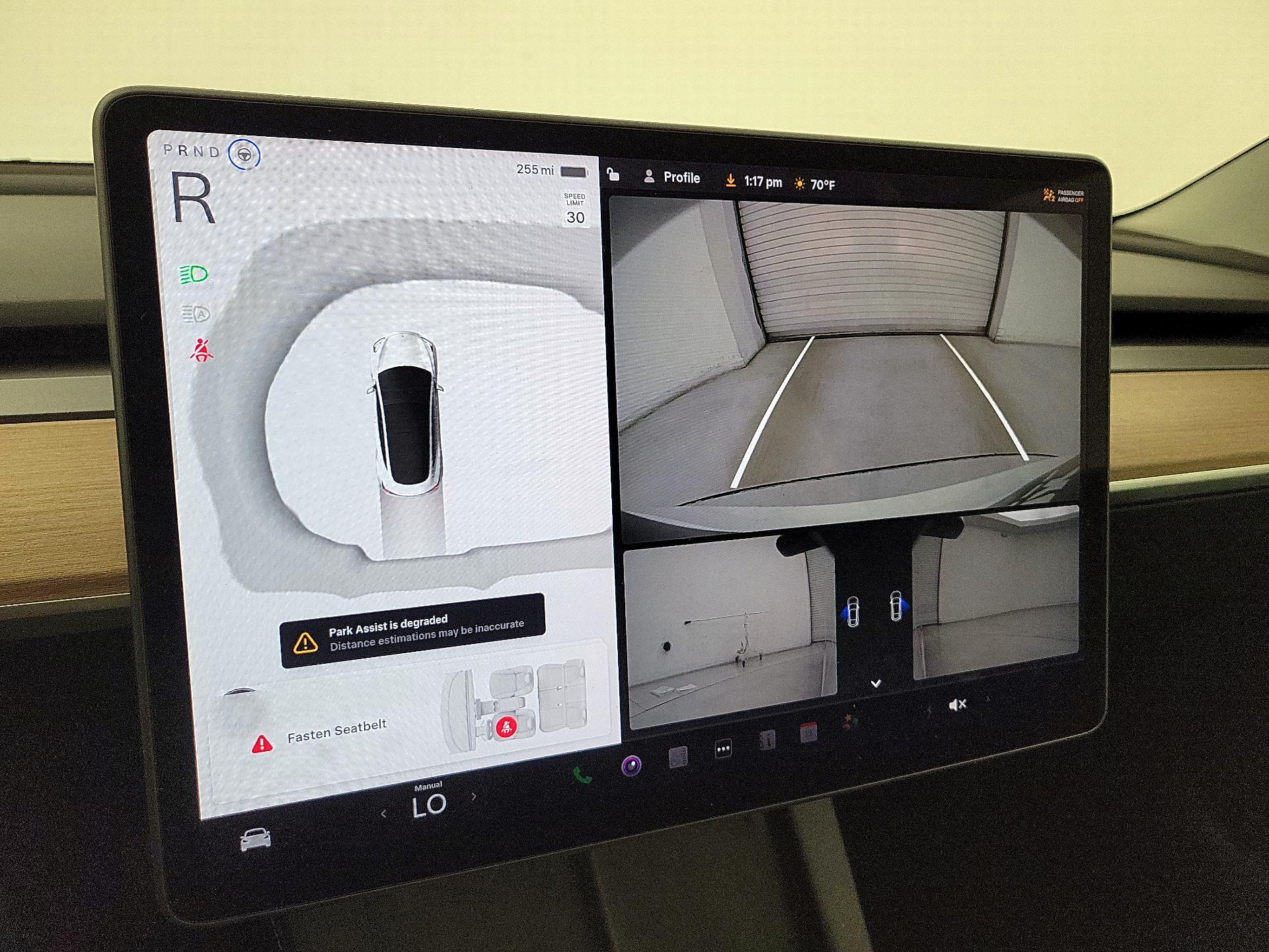 Thumbnail: 2023 Tesla Model 3 - 14