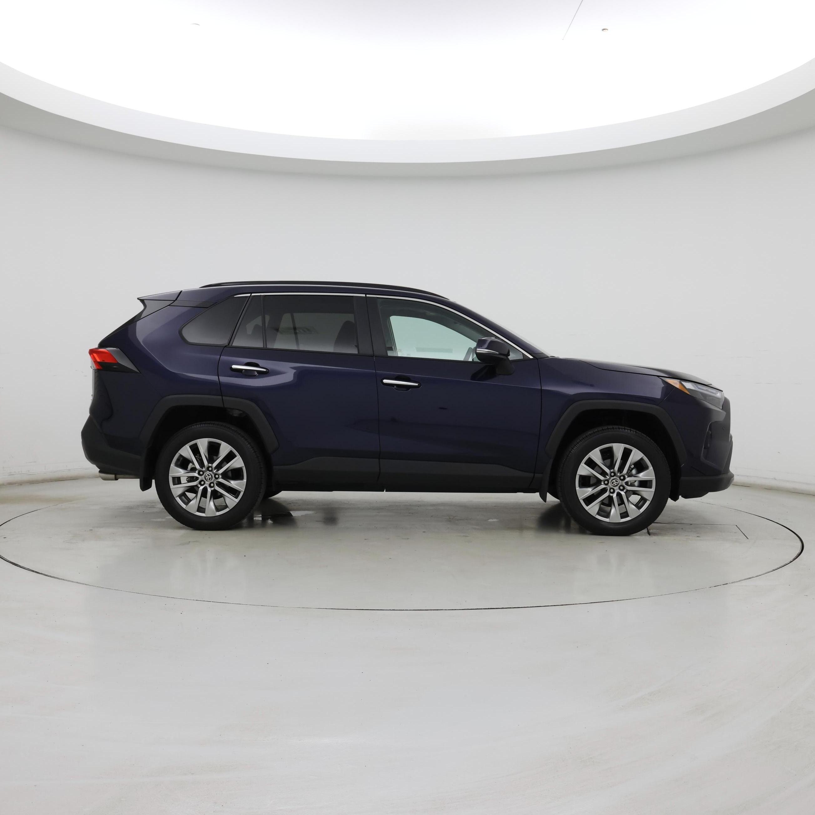 Thumbnail: 2025 Toyota RAV4 - 7