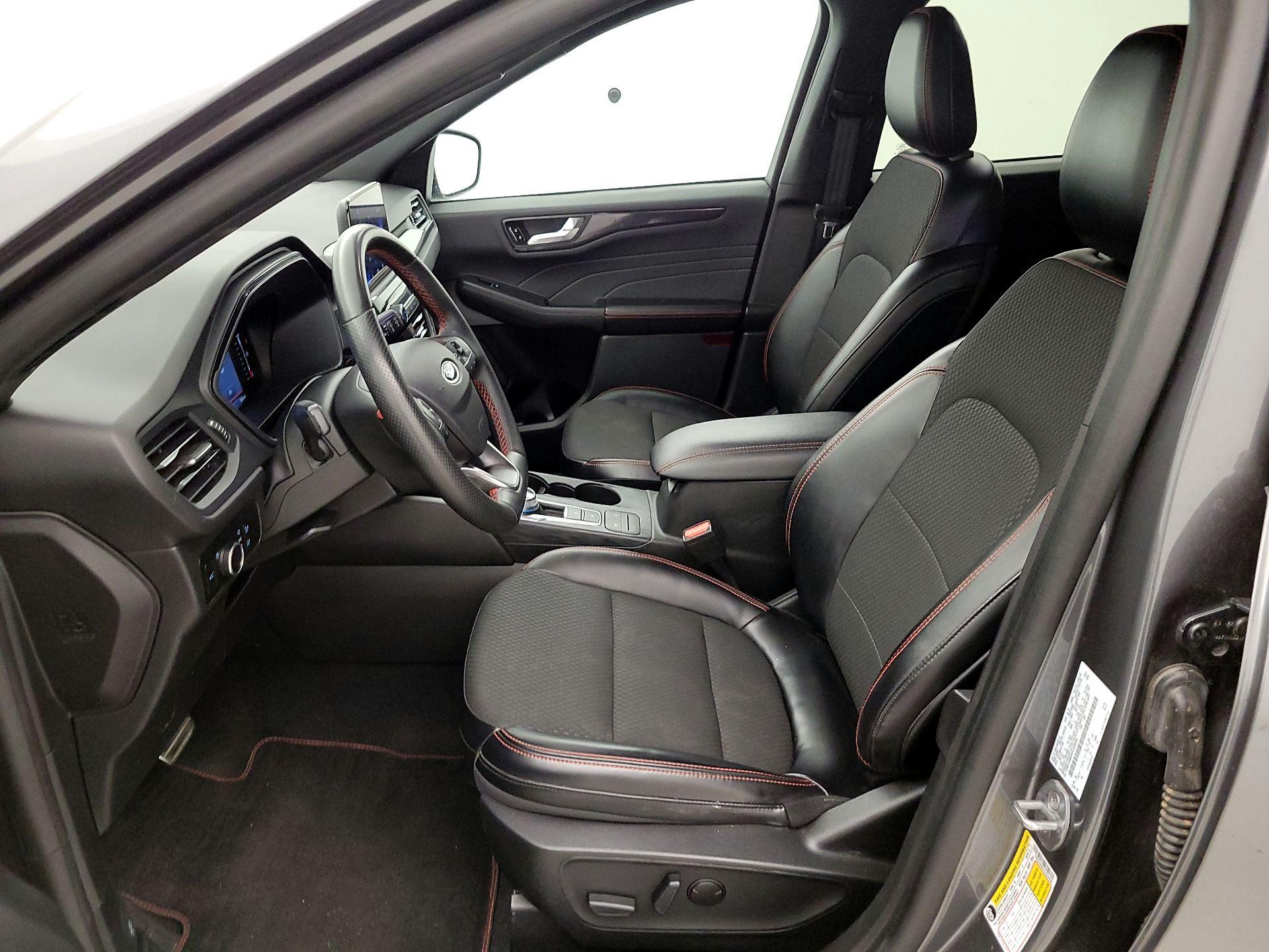 Thumbnail: 2023 Ford Escape - 11