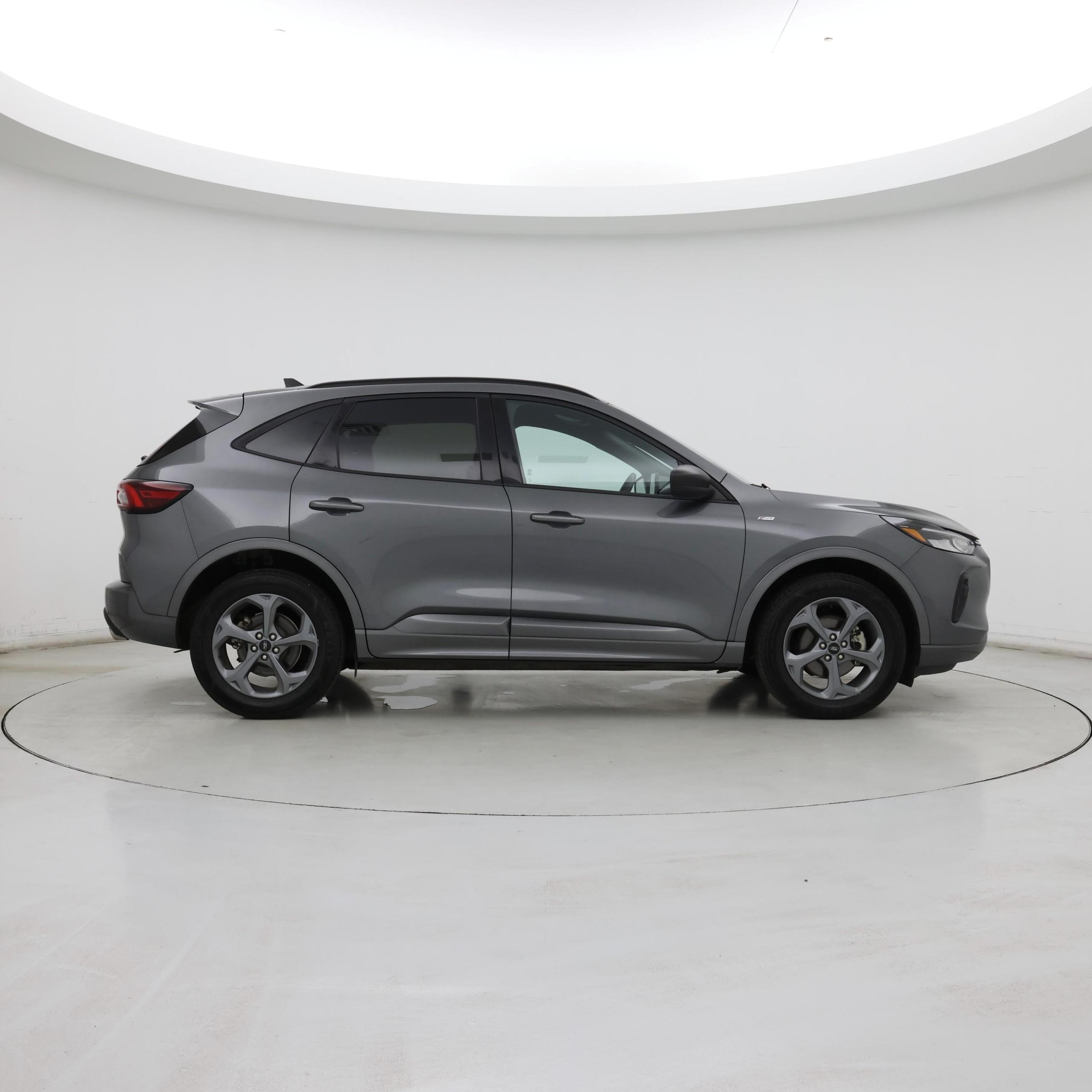 Thumbnail: 2023 Ford Escape - 7