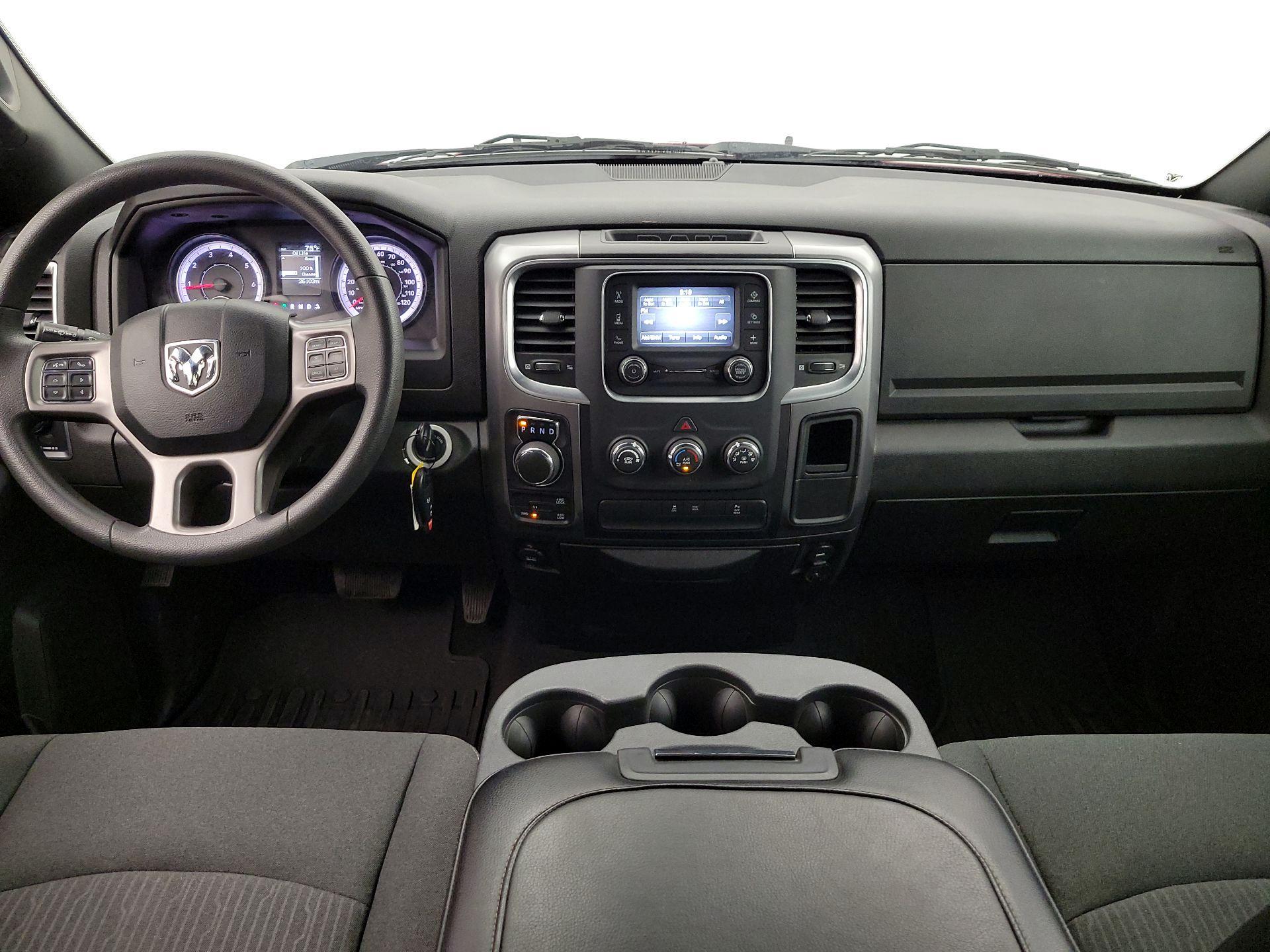 Thumbnail: 2022 RAM 1500 Classic - 9