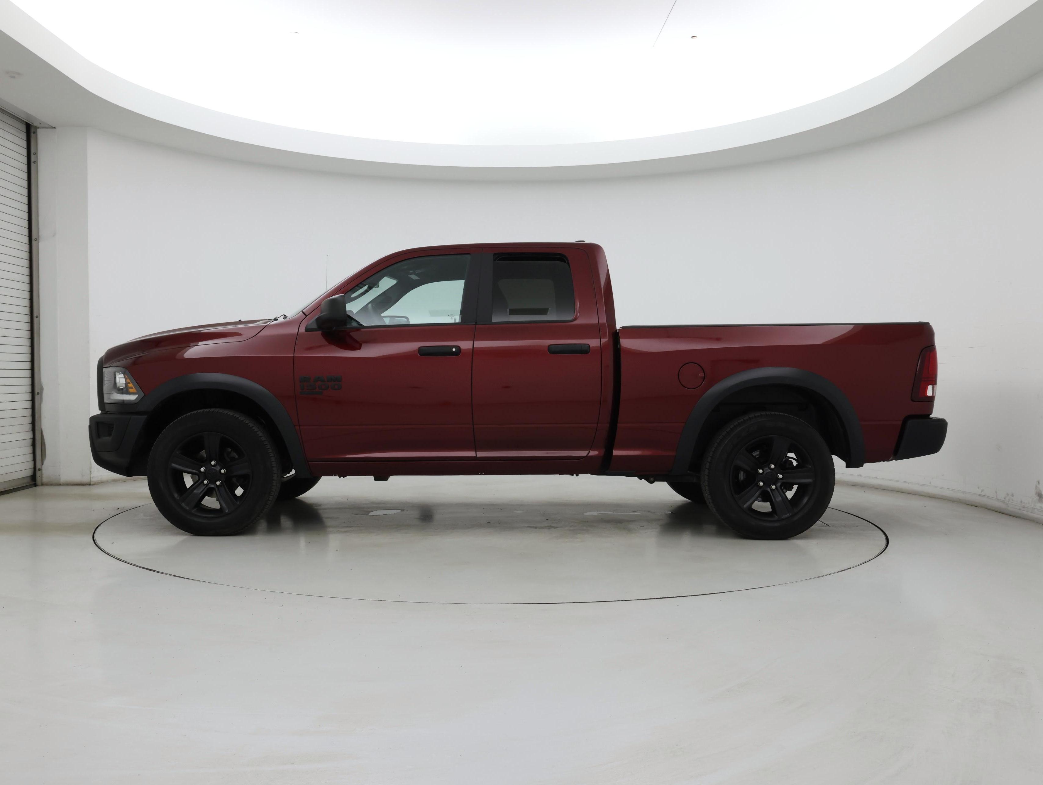 Thumbnail: 2022 RAM 1500 Classic - 3