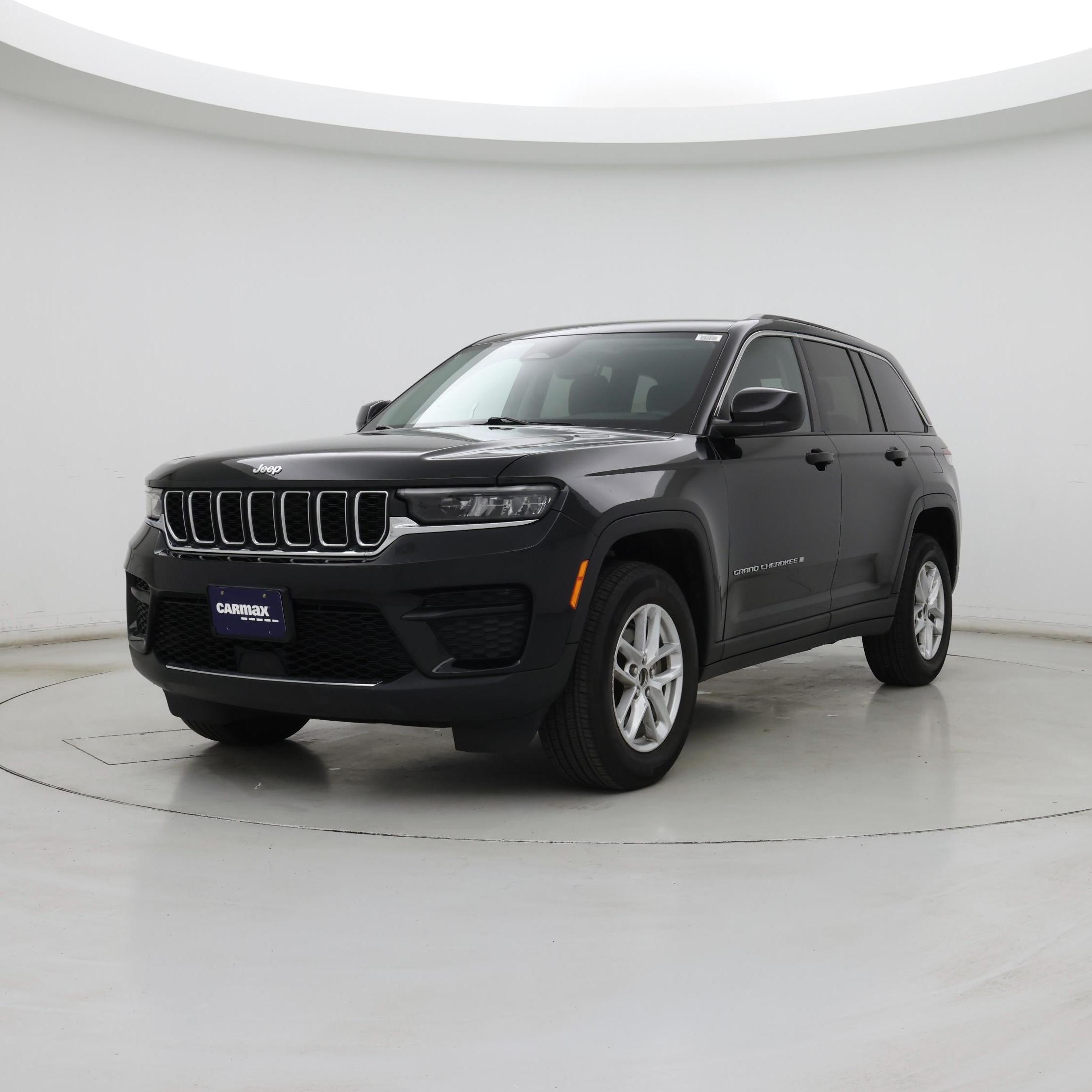 Thumbnail: 2023 Jeep Grand Cherokee - 4