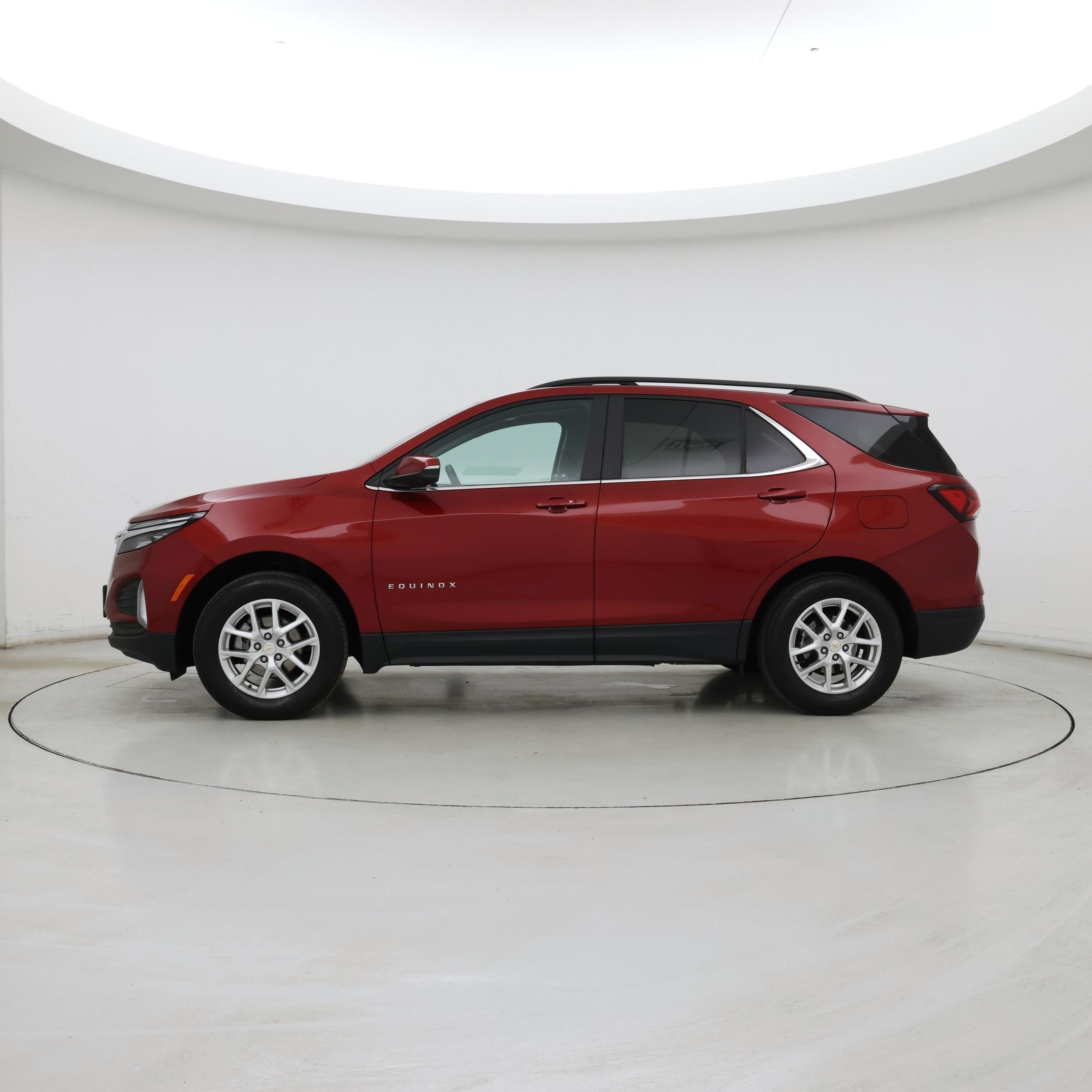 Thumbnail: 2023 Chevrolet Equinox - 3