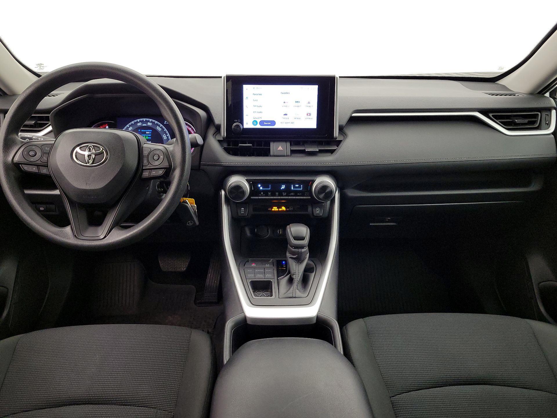 Thumbnail: 2024 Toyota RAV4 - 9