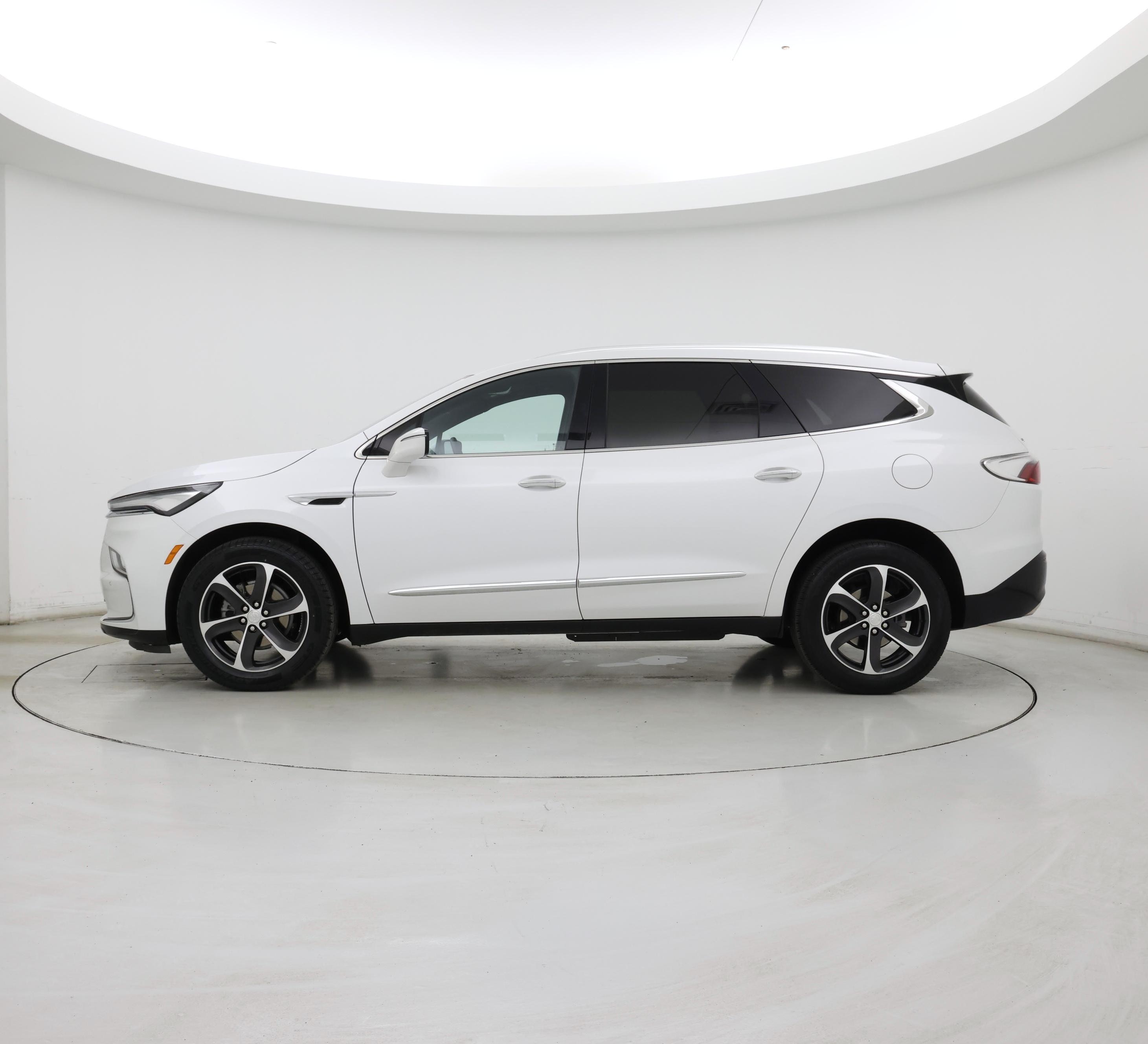 Thumbnail: 2022 Buick Enclave - 3