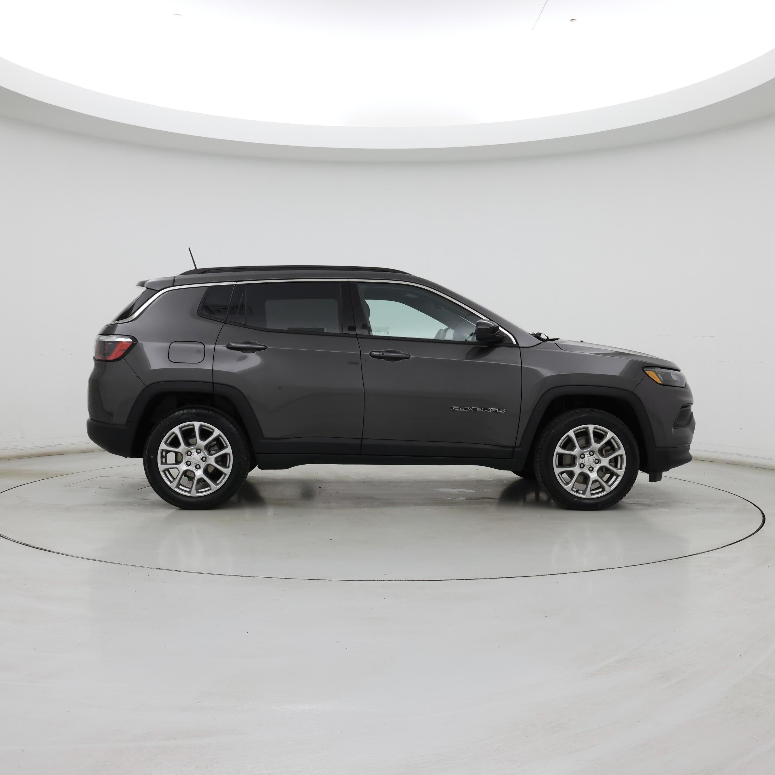 Thumbnail: 2023 Jeep Compass - 7