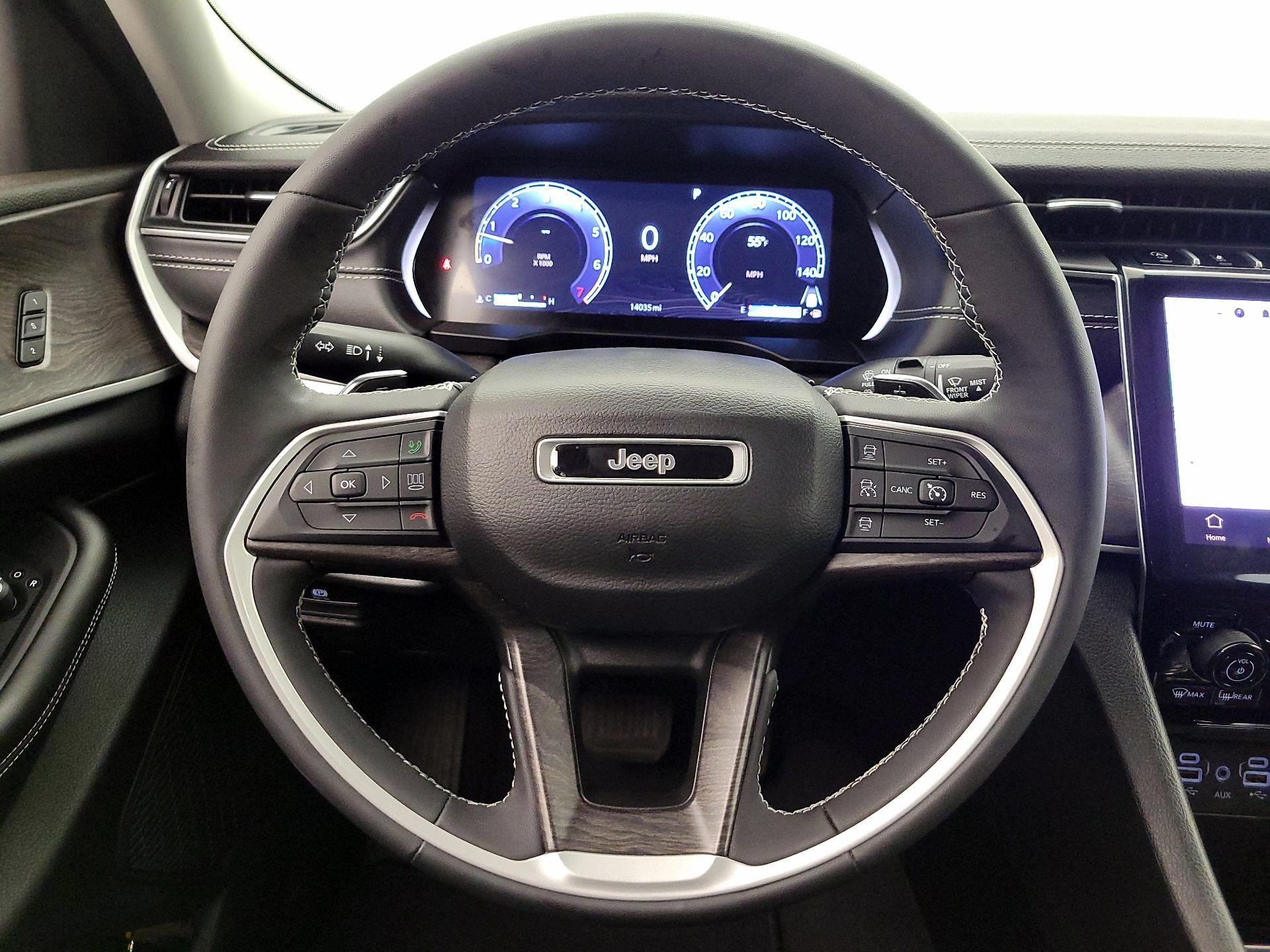 Thumbnail: 2023 Jeep Grand Cherokee L - 10