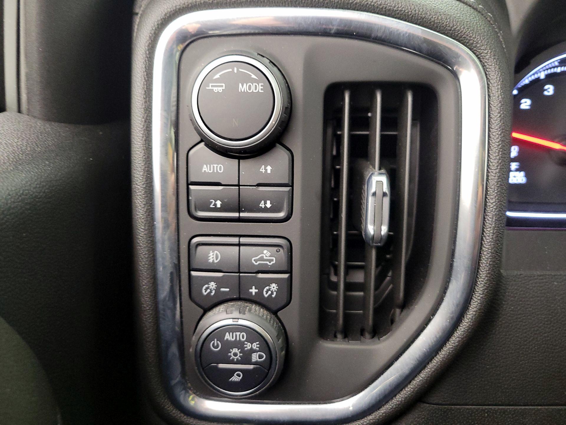 Thumbnail: 2022 Chevrolet Silverado 1500 - 13