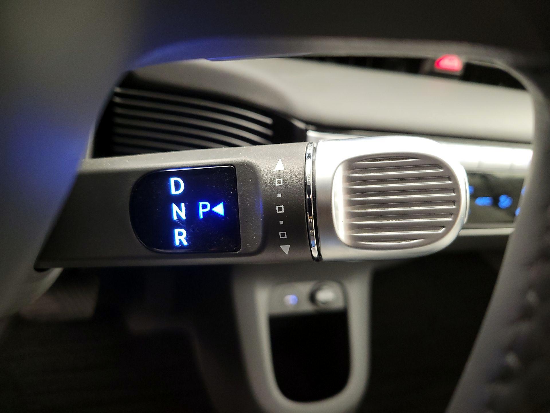 Thumbnail: 2024 Hyundai Ioniq 5 - 18