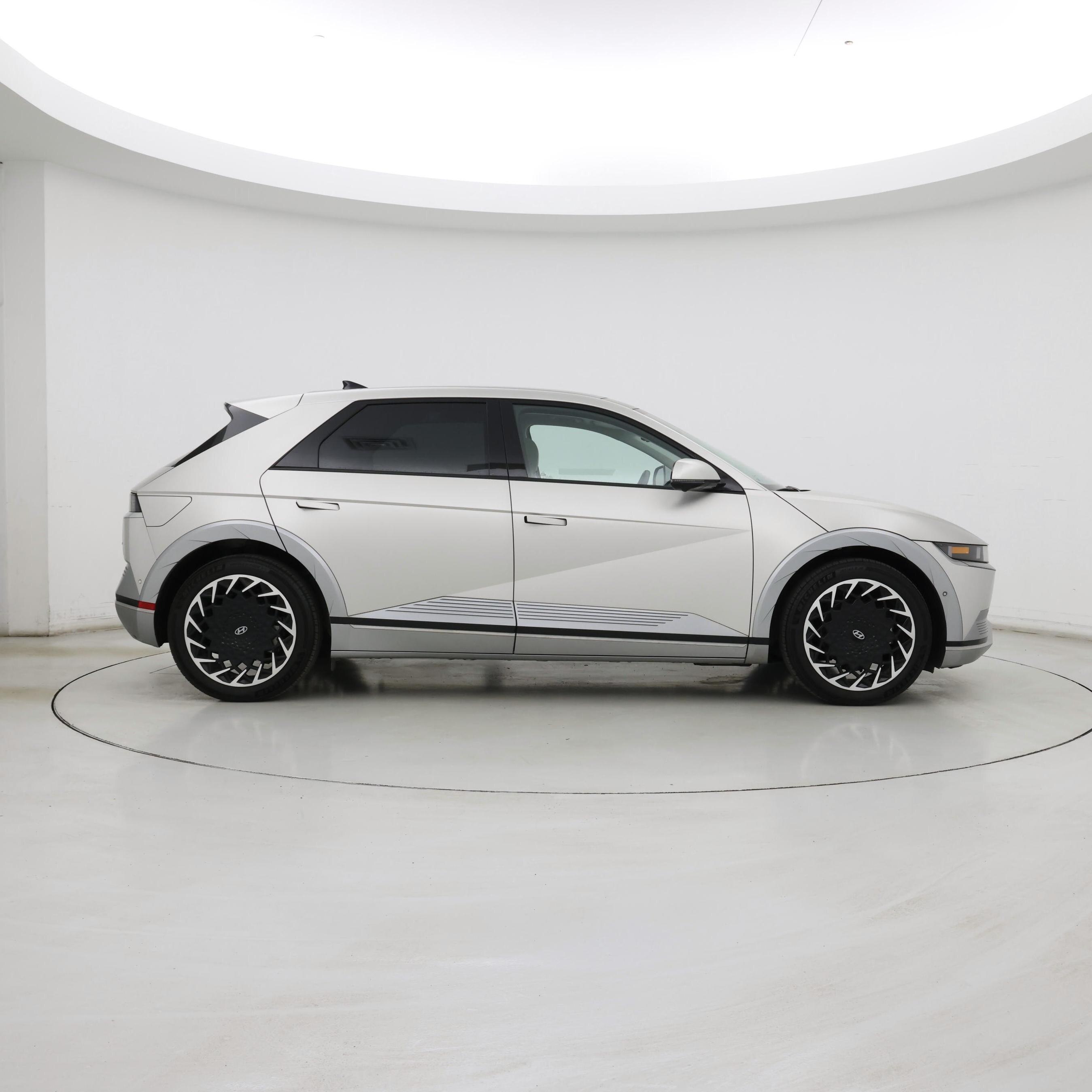 Thumbnail: 2024 Hyundai Ioniq 5 - 7