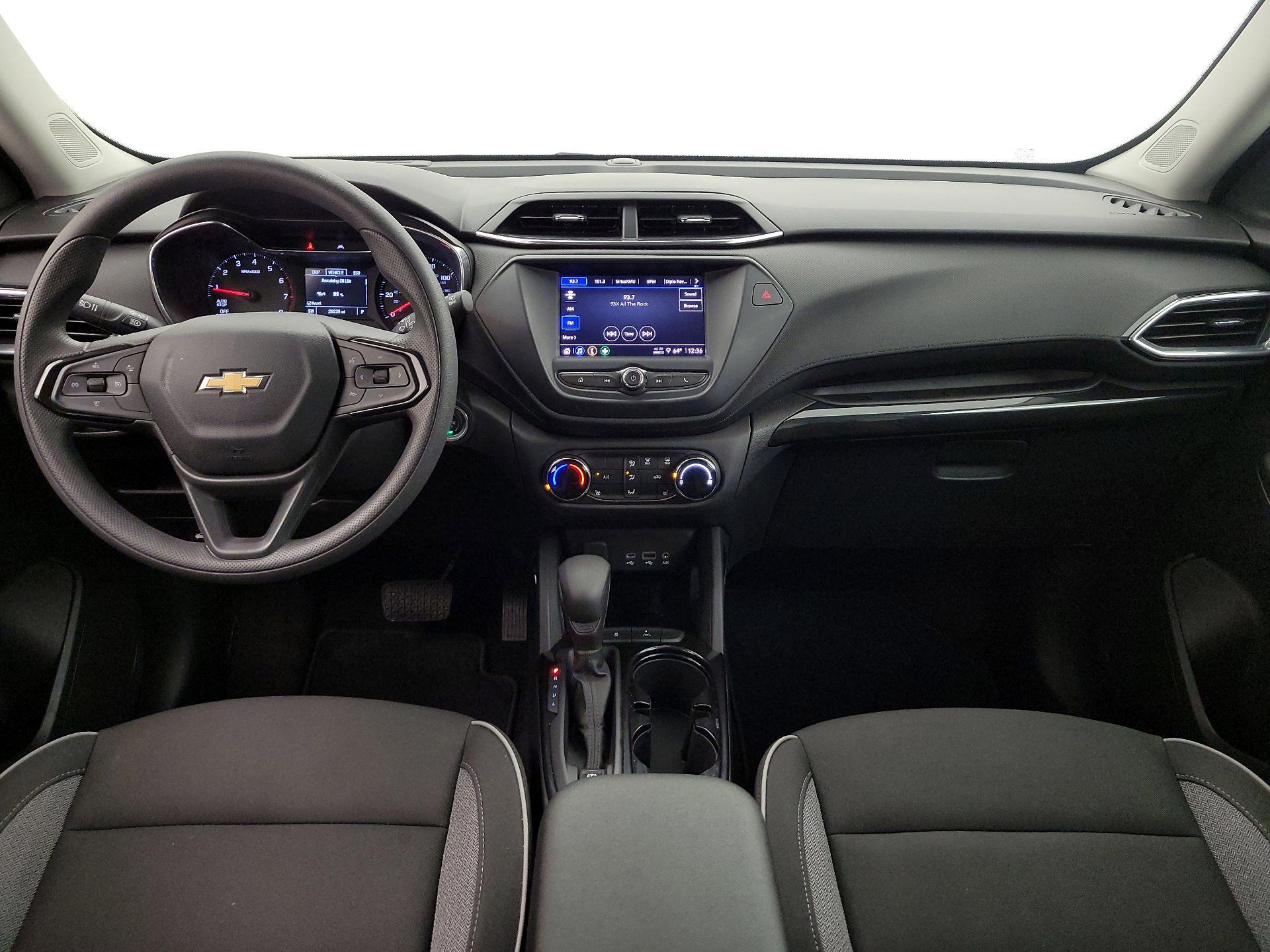Thumbnail: 2023 Chevrolet TrailBlazer - 9