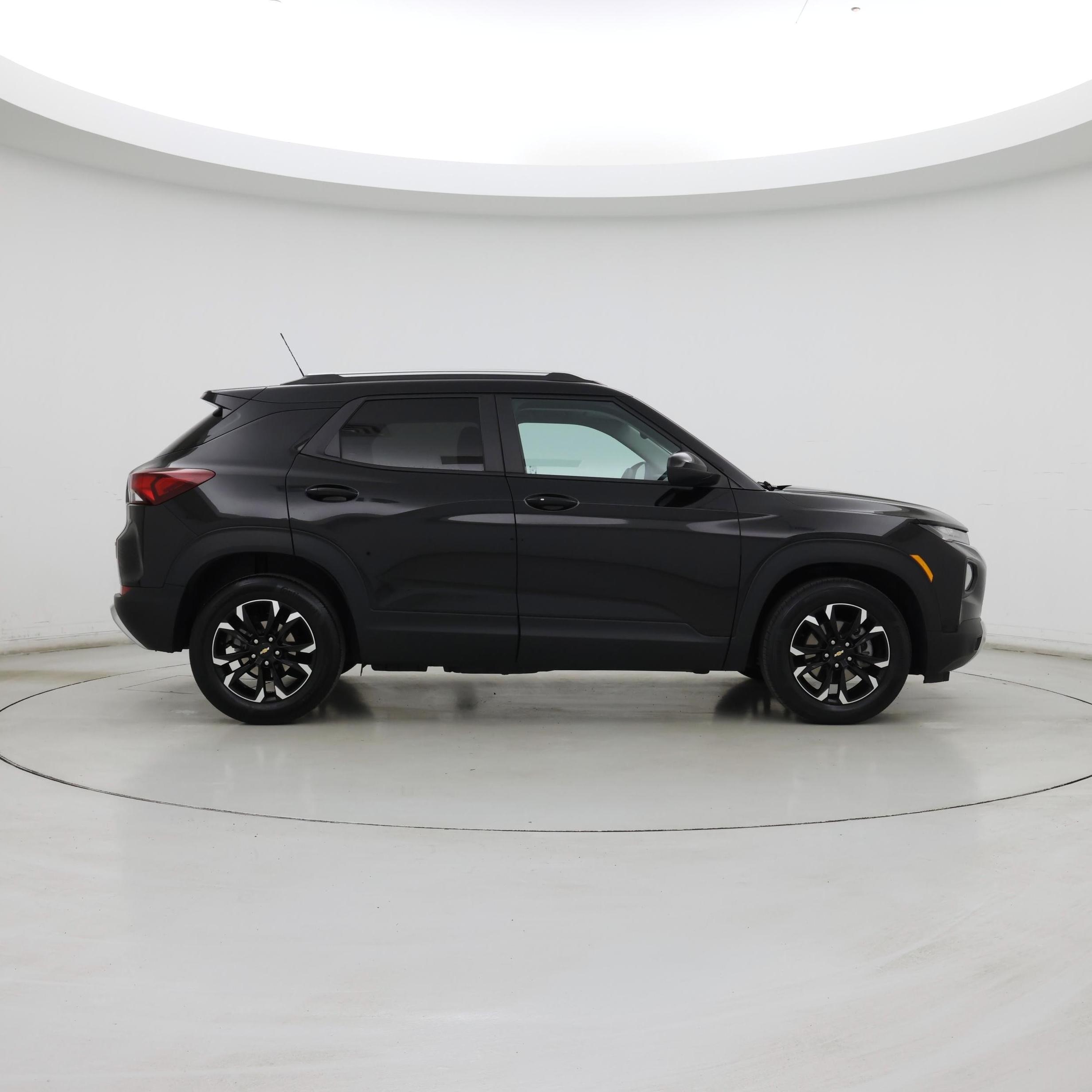Thumbnail: 2023 Chevrolet TrailBlazer - 7