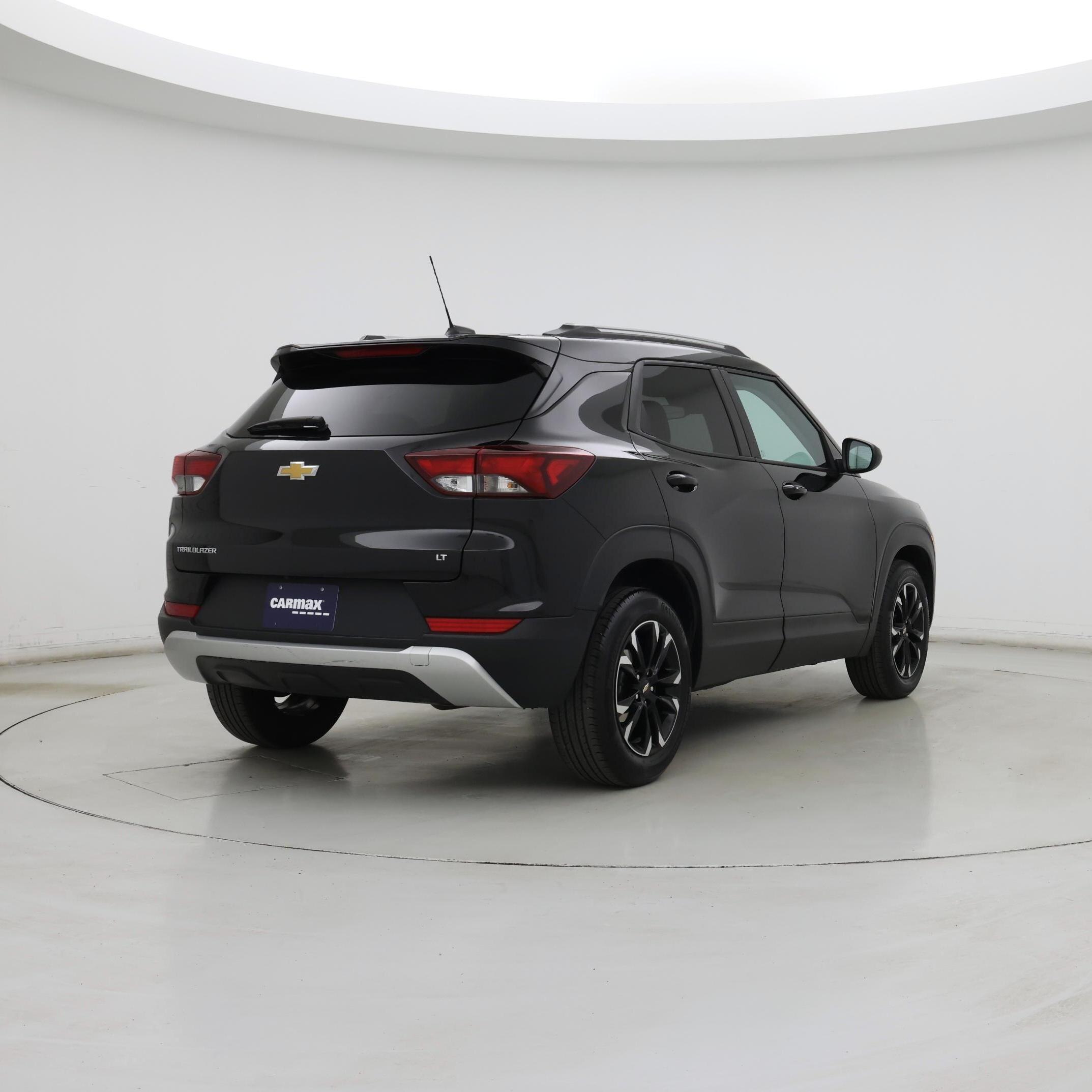 Thumbnail: 2023 Chevrolet TrailBlazer - 8